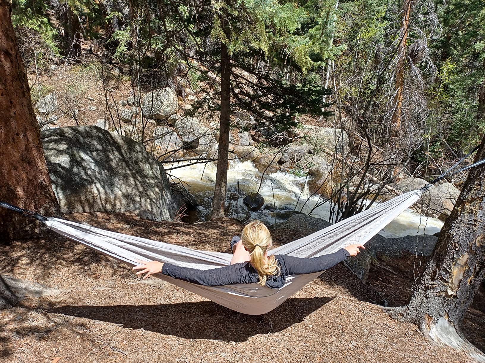 Sunyear Camping Hammock 4 Season Quilted Winter Hammock- Cozy and Durable, Best for Cold Weather customer photo 1