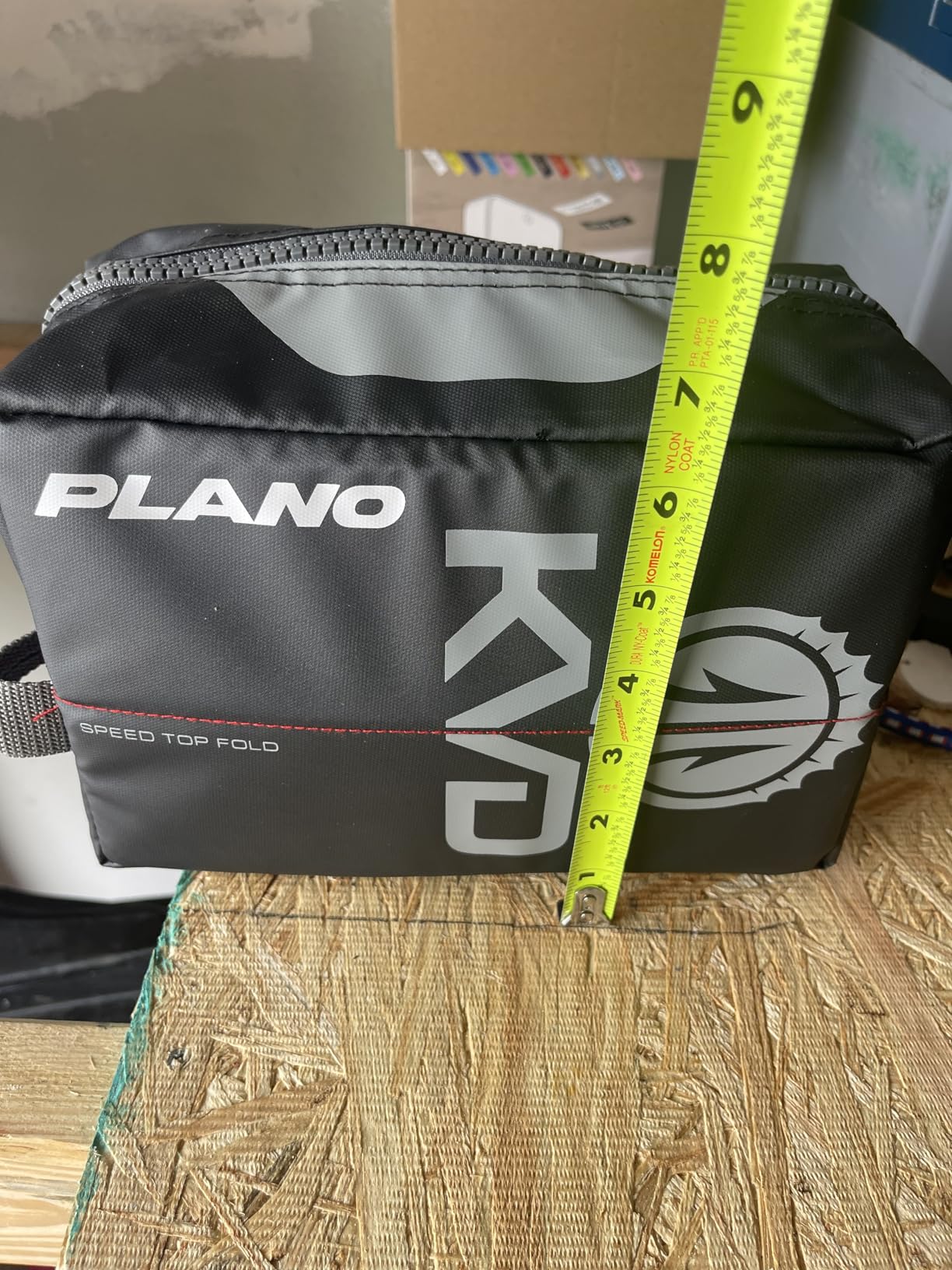 Plano KVD Wormfile Signature Series Speedbag, Small, Black TPE Coated Fabric with Red Interior, Water-Resistant Soft Fishing Storage customer photo 1