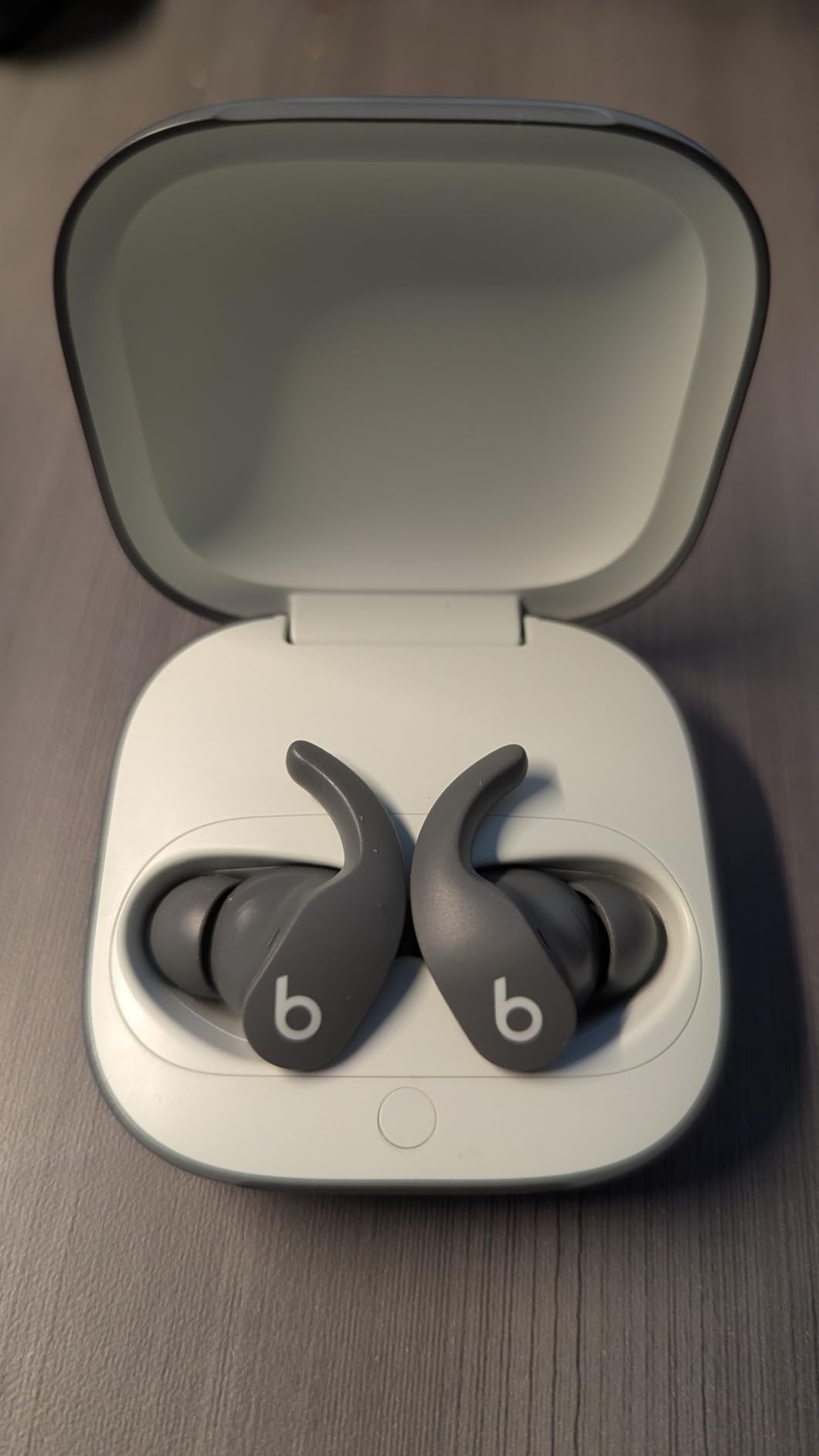 Beats Fit Pro (1st Gen) - True Wireless Noise Cancelling Earbuds, Active Noise Cancelling, Sweat Resistant Earphones, Compatible with Apple & Android, Class 1 Bluetooth - Beats Black customer photo 1