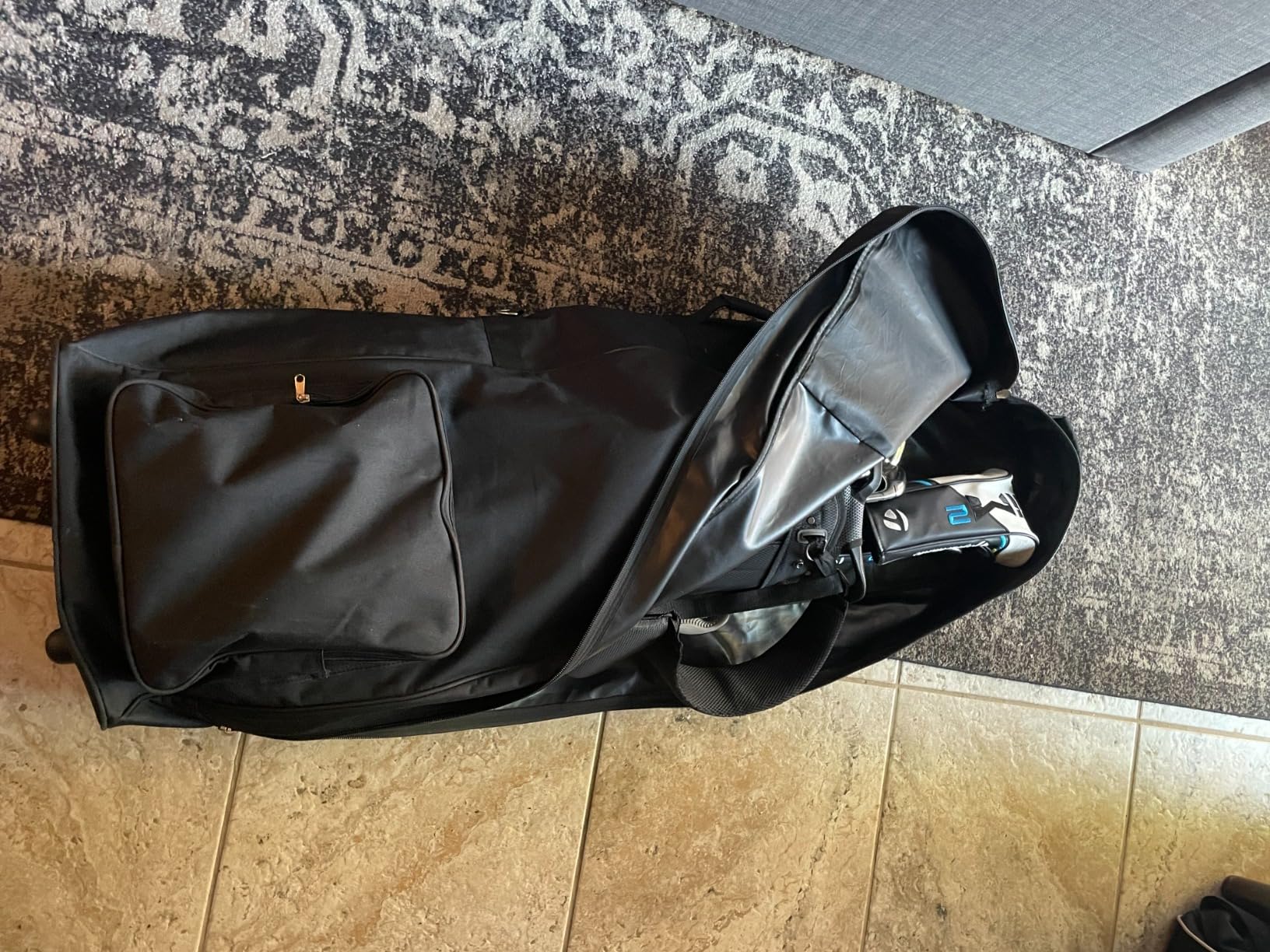 DAREKUKU Padded Golf Travel Bags for Airlines - 900D Heavy Duty Tear Resistant Oxford, Lightweight Foldable Design & Detachable Shoulder Strap Golf Club Case, Budget Friendly Traveling Gear Covers customer photo 1