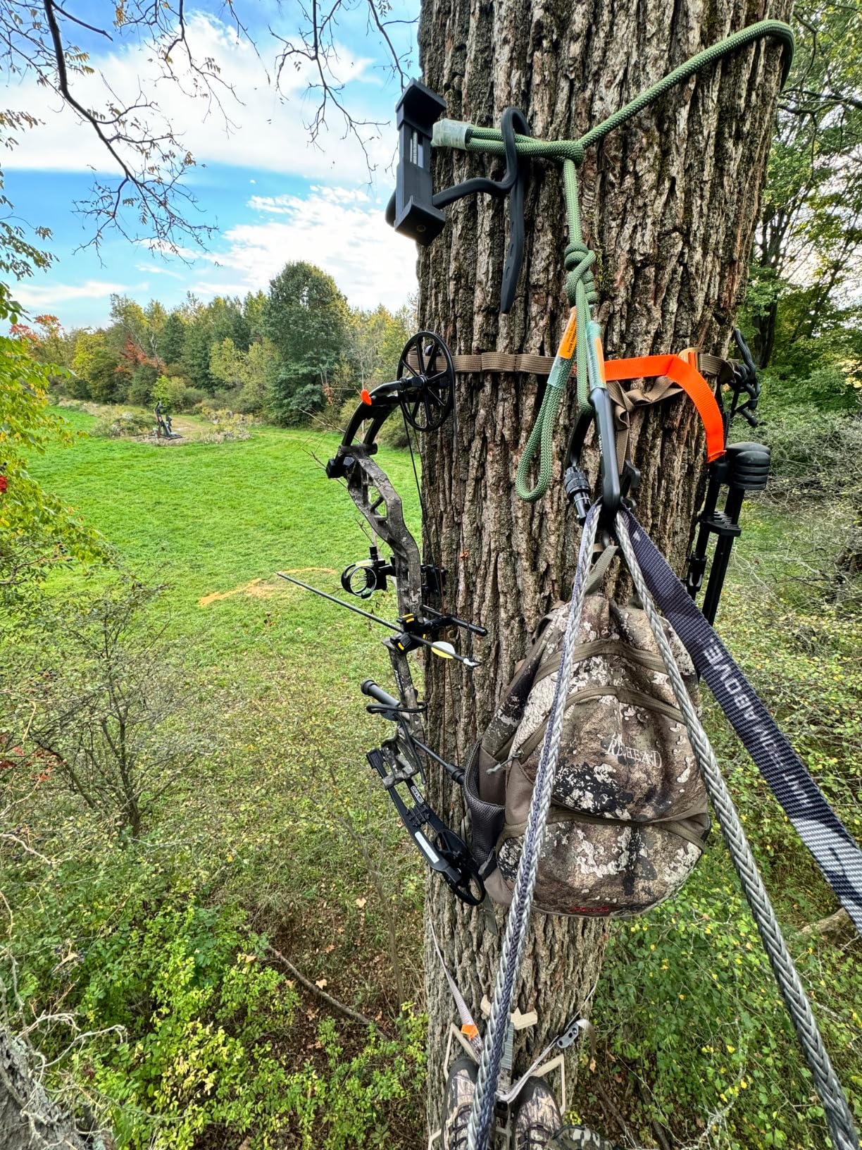 Tethrd HYS Strap - Durable 7' Long Gear Hanger for Saddle Hunting with T Hook for Quick Connection customer photo 2