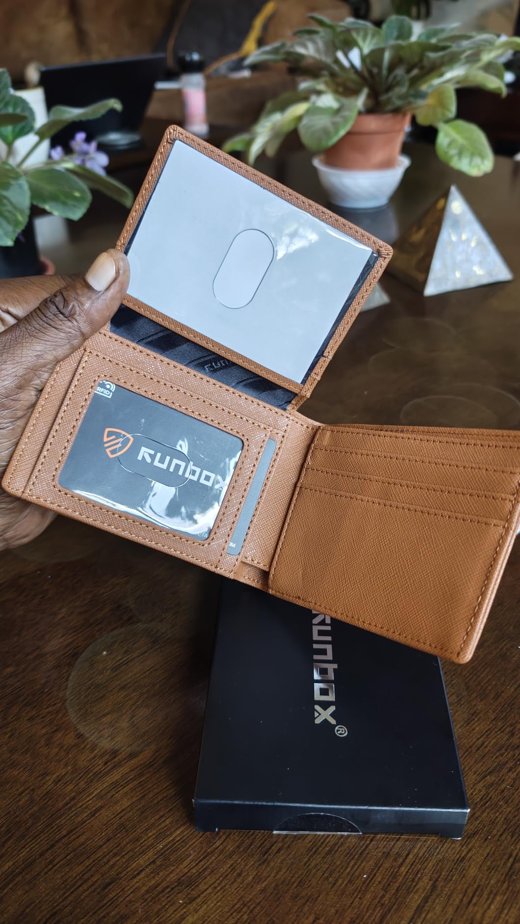 RUNBOX Wallet for Men Slim RFID Leather 2 ID Window With Gift Box customer photo 1