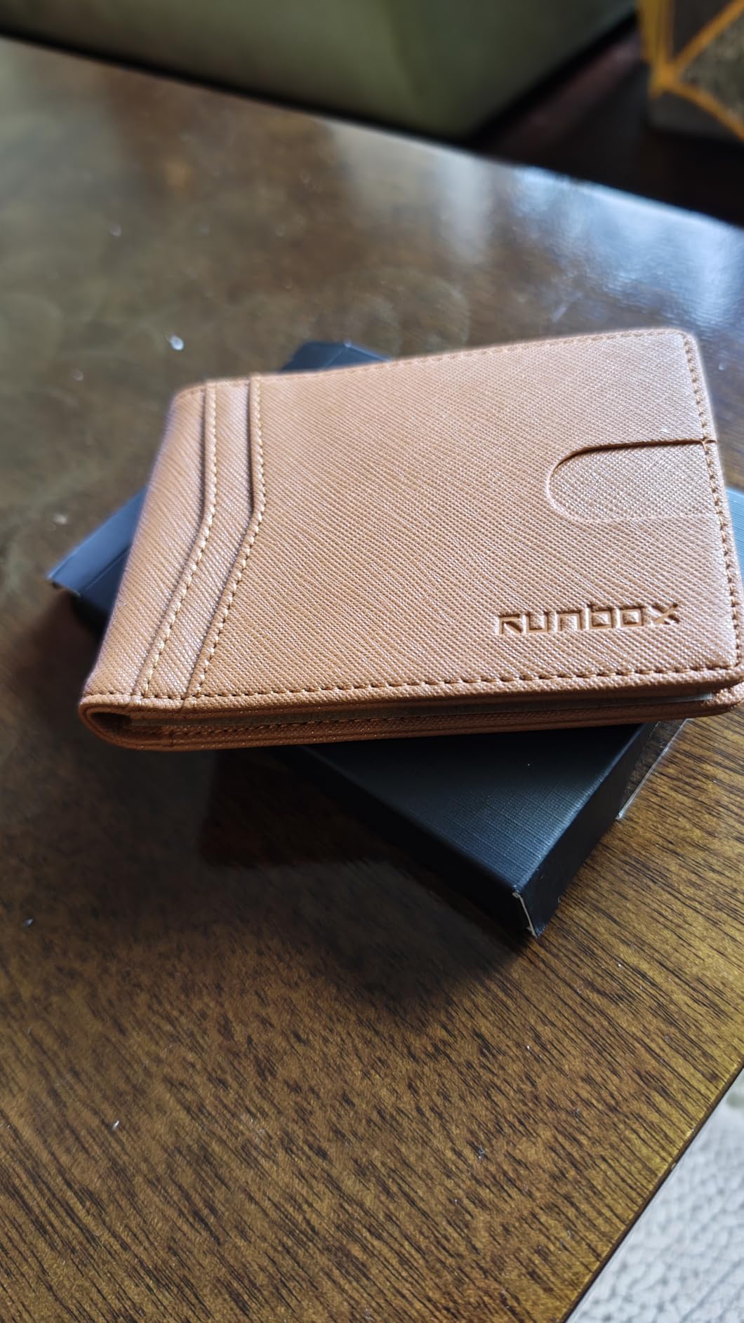 RUNBOX Wallet for Men Slim RFID Leather 2 ID Window With Gift Box customer photo 2