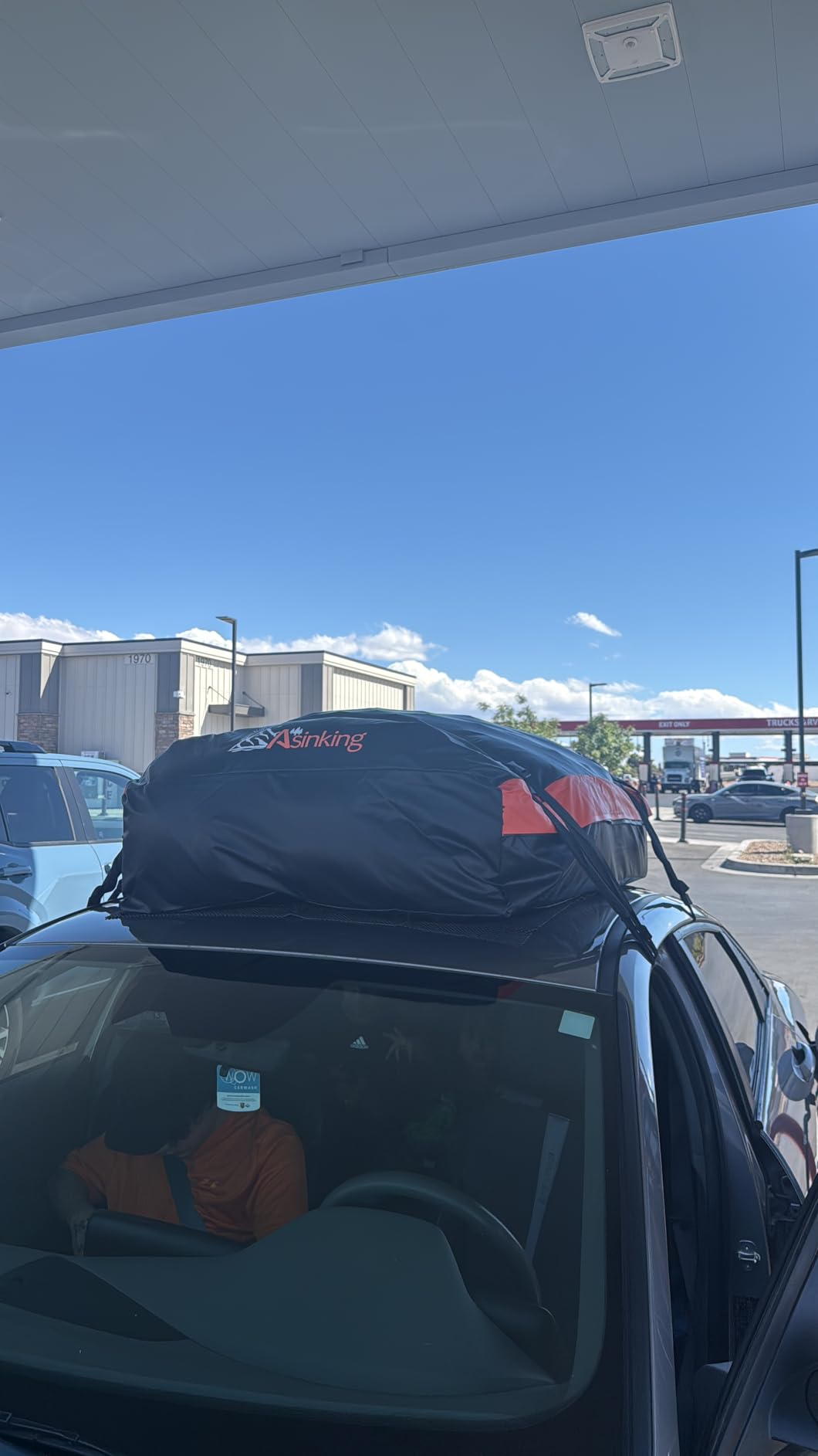 Car Rooftop Cargo Carrier Bag, 15 Cubic Feet Waterproof Heavy Duty 840D Car Roof Bag for All Vehicle with/Without Racks - Anti-Slip Mat, 6 Door Hooks, Storage Bag, 2 Extra Straps, Luggage Lock customer photo 1
