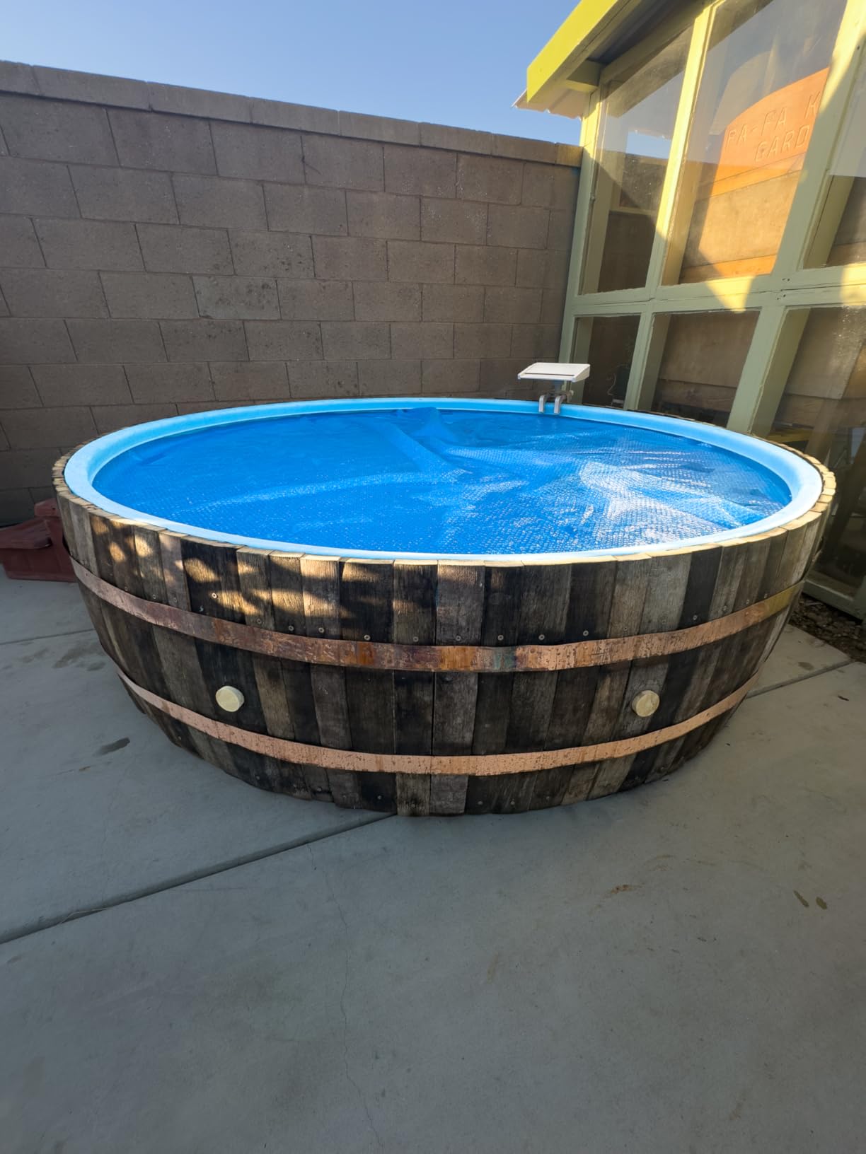 Solar Pool Cover 8 ft Round for 6-24ft Above Ground Inground Pools, Hot Tub Spa Thermal Heating Bubble Wrap Covers, 12 Mil Heavy-Duty Circle Blue Floating Blanket Mat for Swimming Pools customer photo 2