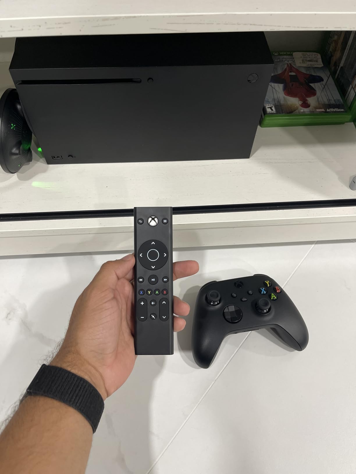 Media Remote Control for Xbox One & Xbox Series X|S (Black) - Original Accessories for Better Navigation customer photo 2