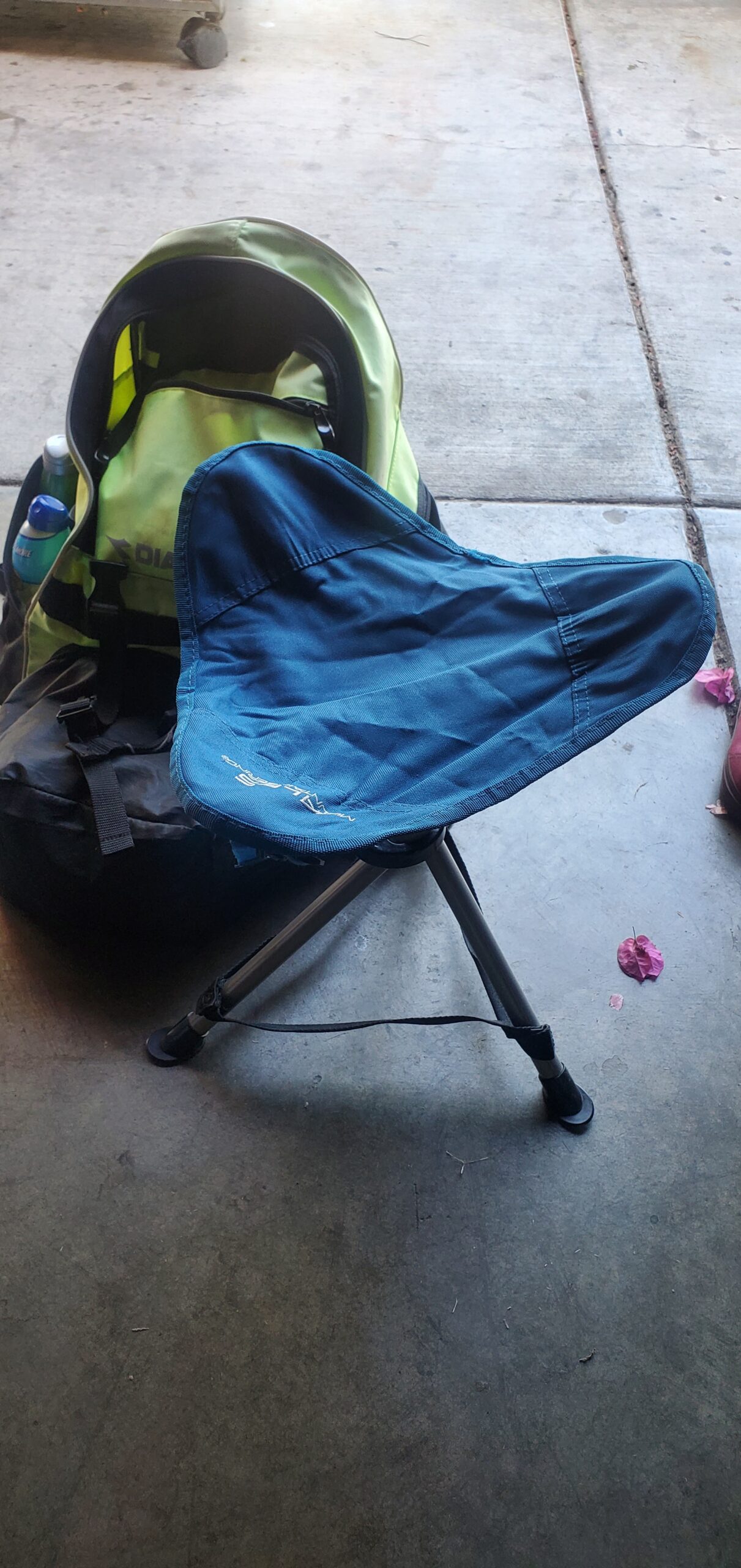 ALPS Mountaineering Tri-Leg Stool - Gray/Ocean customer photo 2