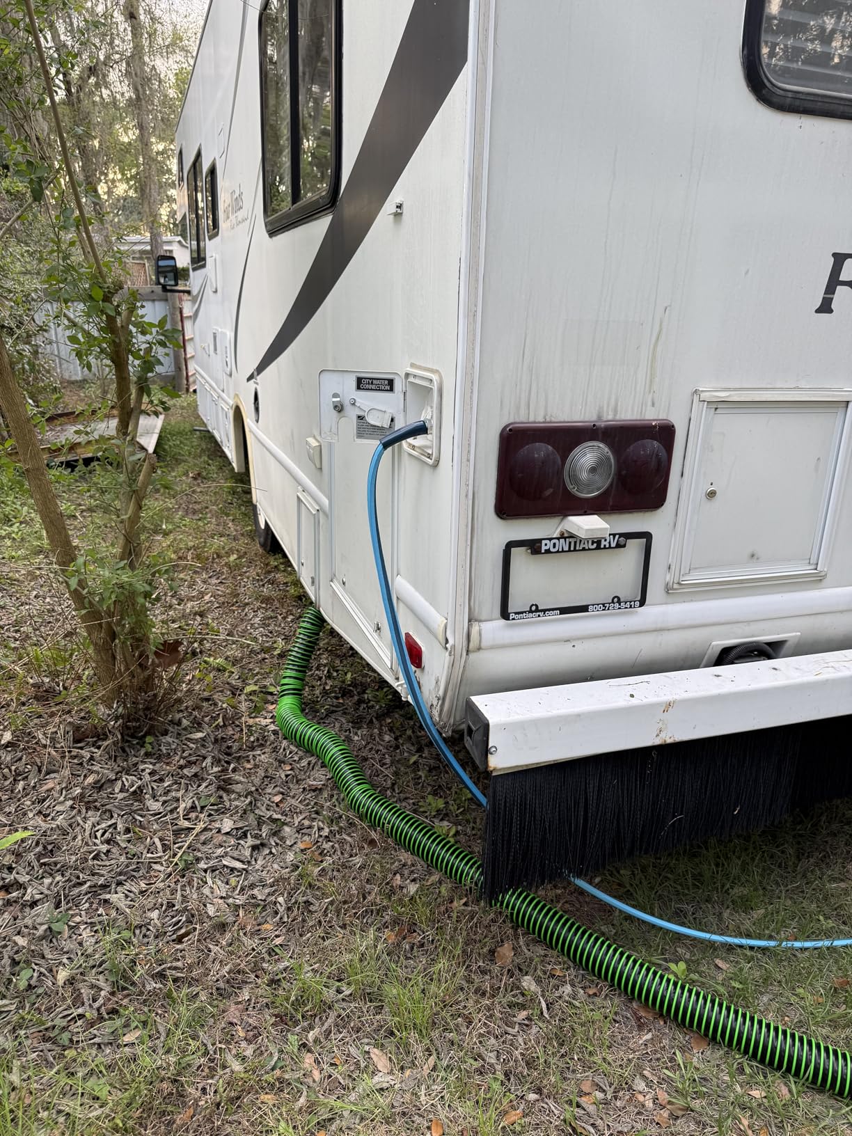 Camco EvoFlex2 25-ft Drinking Water Hose - RV Drinking Water Hose Reinforced with Fabric & Ultra Lightweight - Contains No Lead, No BPA & No Phthalate - Abrasion Resistant (22577) customer photo 1