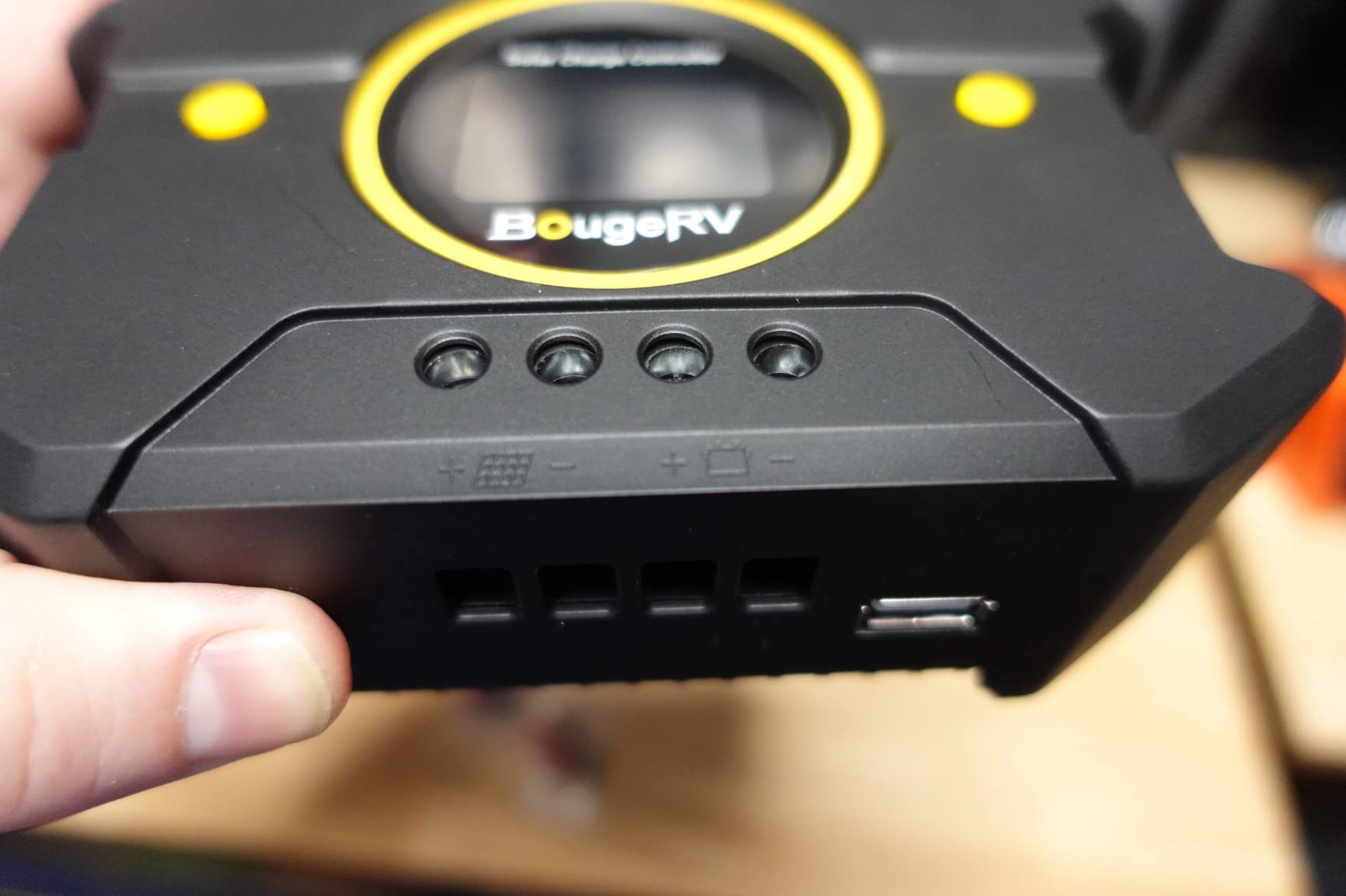 BougeRV Li 30A PWM Solar Charge Controller 12V 24V with Backlit Display, USB Port, Negative Ground for LFP, AGM, SLD, FLA Batteries customer photo 2