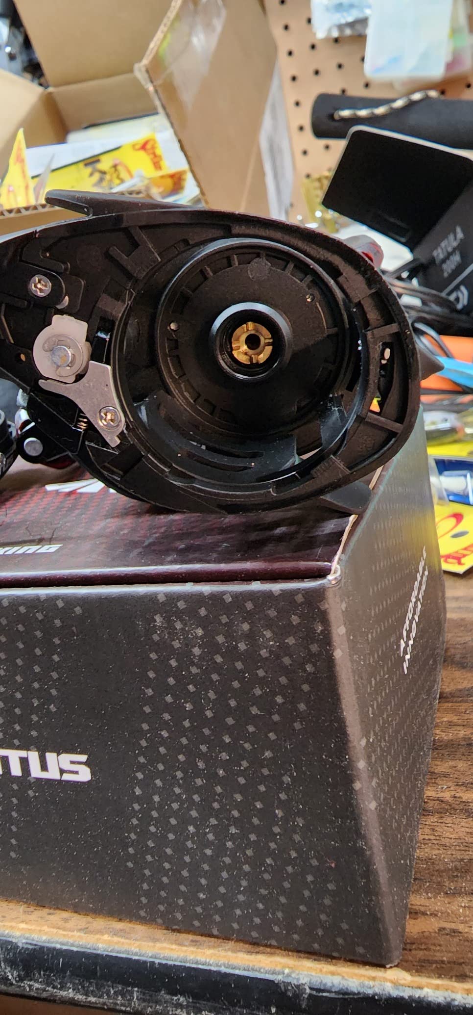 KastKing Brutus Baitcasting Fishing Reel, Graphite Frame, 7.2:1 Gear Ratio customer photo 2