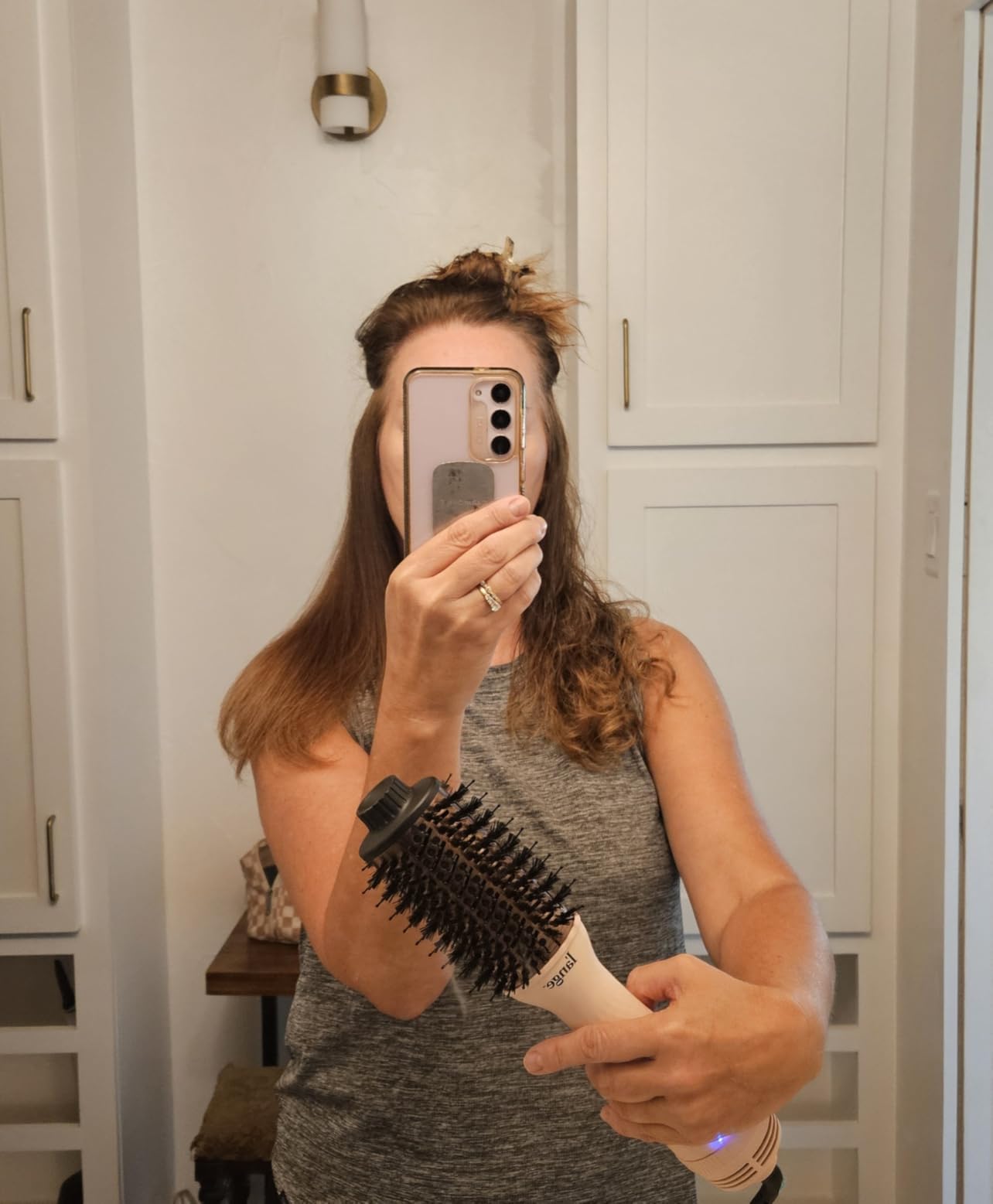 L'ANGE HAIR Le Volume 2-in-1 Titanium Blow Dryer Brush | Frizz Control Blowout Hair Dryer Brush For Drying And Straightening | Volumizing Hot Air Styler For All Hairstyles | Oval Barrel | Black - 60mm customer photo 2
