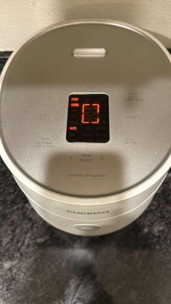 CUCKOO Micom Rice Cooker 6-Cup Uncooked / 12-Cup Cooked with Nonstick Inner Pot, Versatile Rice Maker with 9 Menu Options, Fuzzy Logic Technology, Auto Clean, Quick Rice Mode, Gray (CR-0675FG) customer photo 2