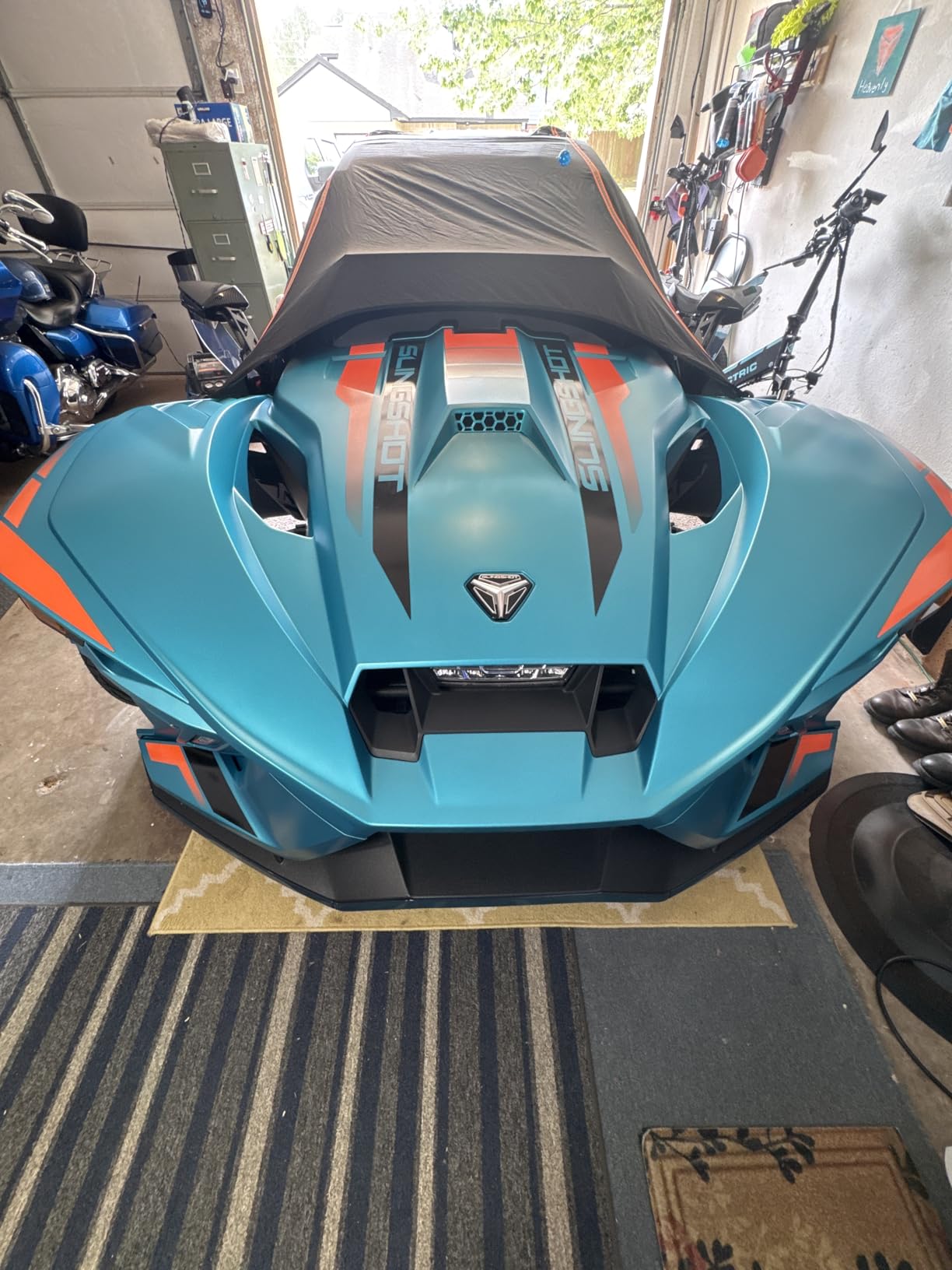 CERAKOTE Platinum Rapid Ceramic Paint Sealant Spray - 14 oz. - 50 Wash Rating - Maximum Gloss & Shine - Extremely Hydrophobic - Unmatched Slickness - Ceramic Spray Coating customer photo 1