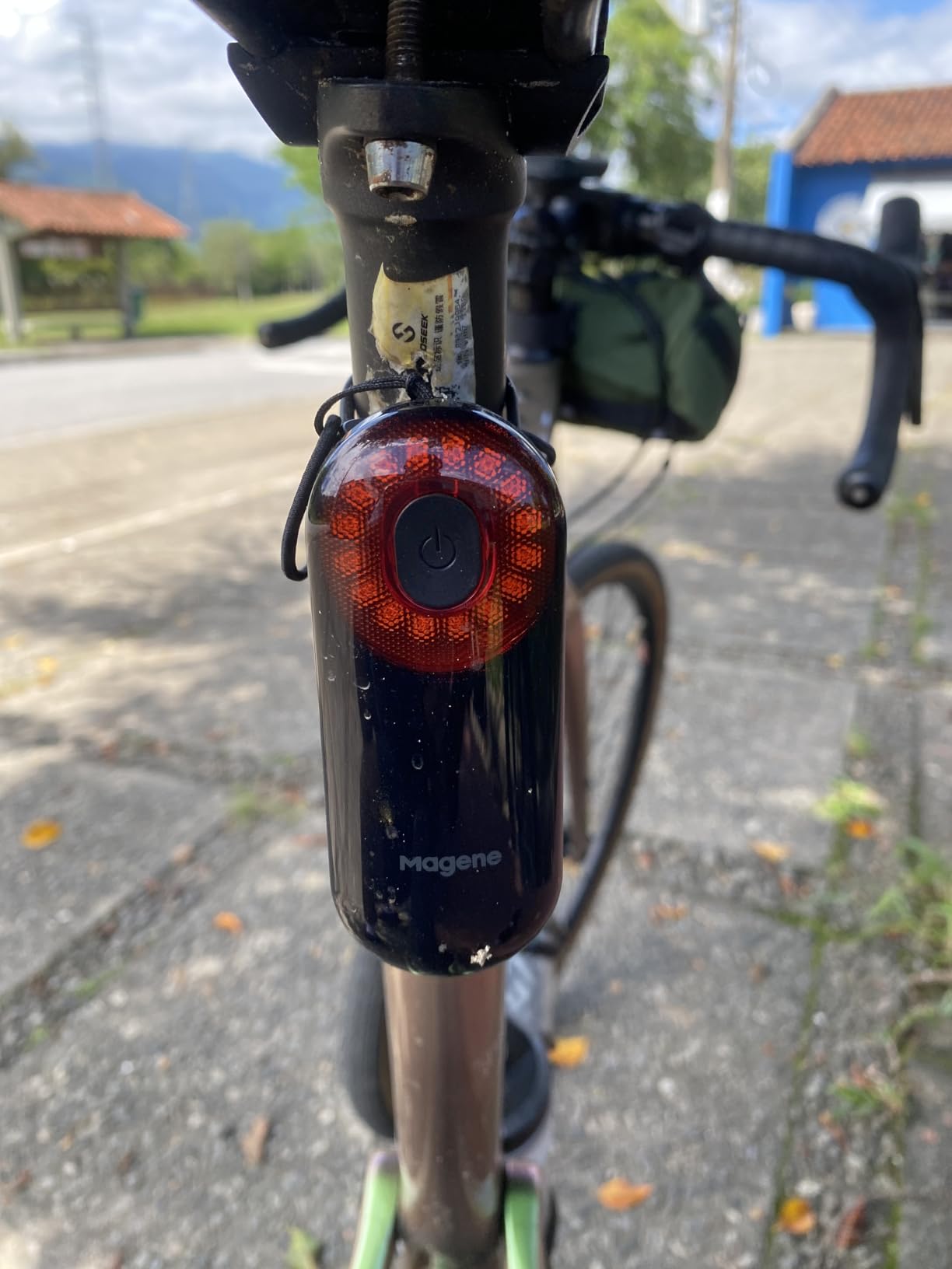 Magene L508 Bike Radar Tail Light, Smart Rear View Radar Taillight Compatible with Some Bike Computers and Watches, Support Magene Utility APP Display customer photo 1