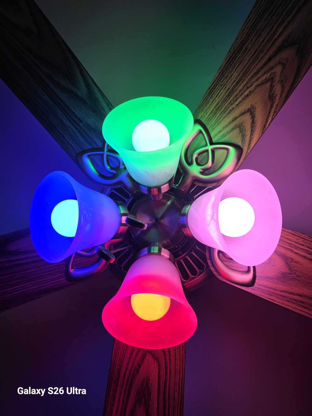 Linkind Smart Light Bulbs, Smart Bulb that Work with Alexa, Google Home, AiDot, LED Light Bulbs Color Changing RGBTW, 104 Preset Scene, Music Sync, Dotis, A19 E26 2.4G WiFi Bluetooth 60W 800LM, 4Pack customer photo 1