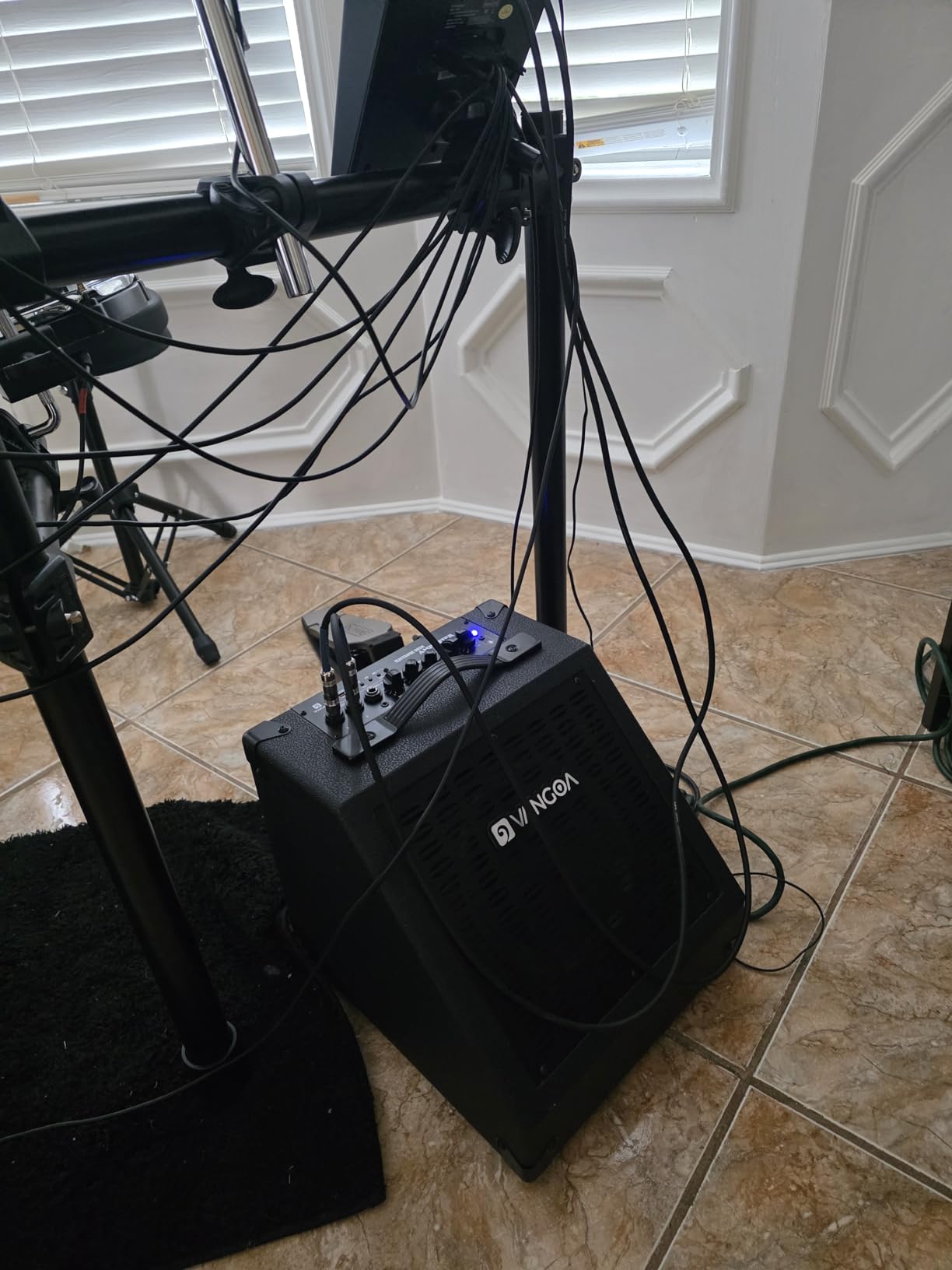 Vangoa Electric Drum Amp 40W Professional Amplifier Speaker, 3 Inputs 3 Band EQ Wireless Electronic Drum Monitor, Keyboard Speaker Includes Power Cable, Black customer photo 1