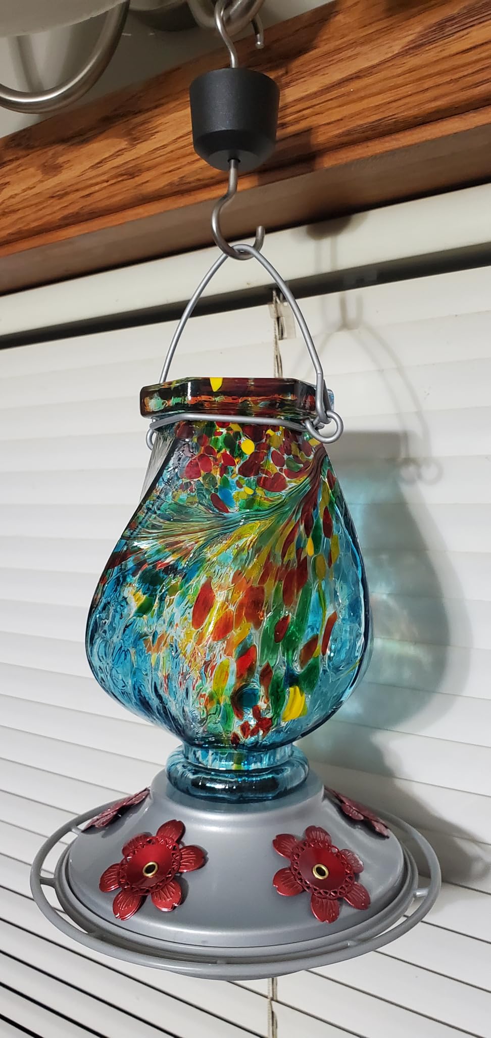 BOLITE Hummingbird Feeder, Hand Blown Glass Hummingbird Feeders for Outdoors Hanging with Ant Moat, 5 Bee-Proof Ports, Leak-Proof, 360 Perch, 22oz, Red, Gifts for Women Men, Gifts for Mom Dad customer photo 1