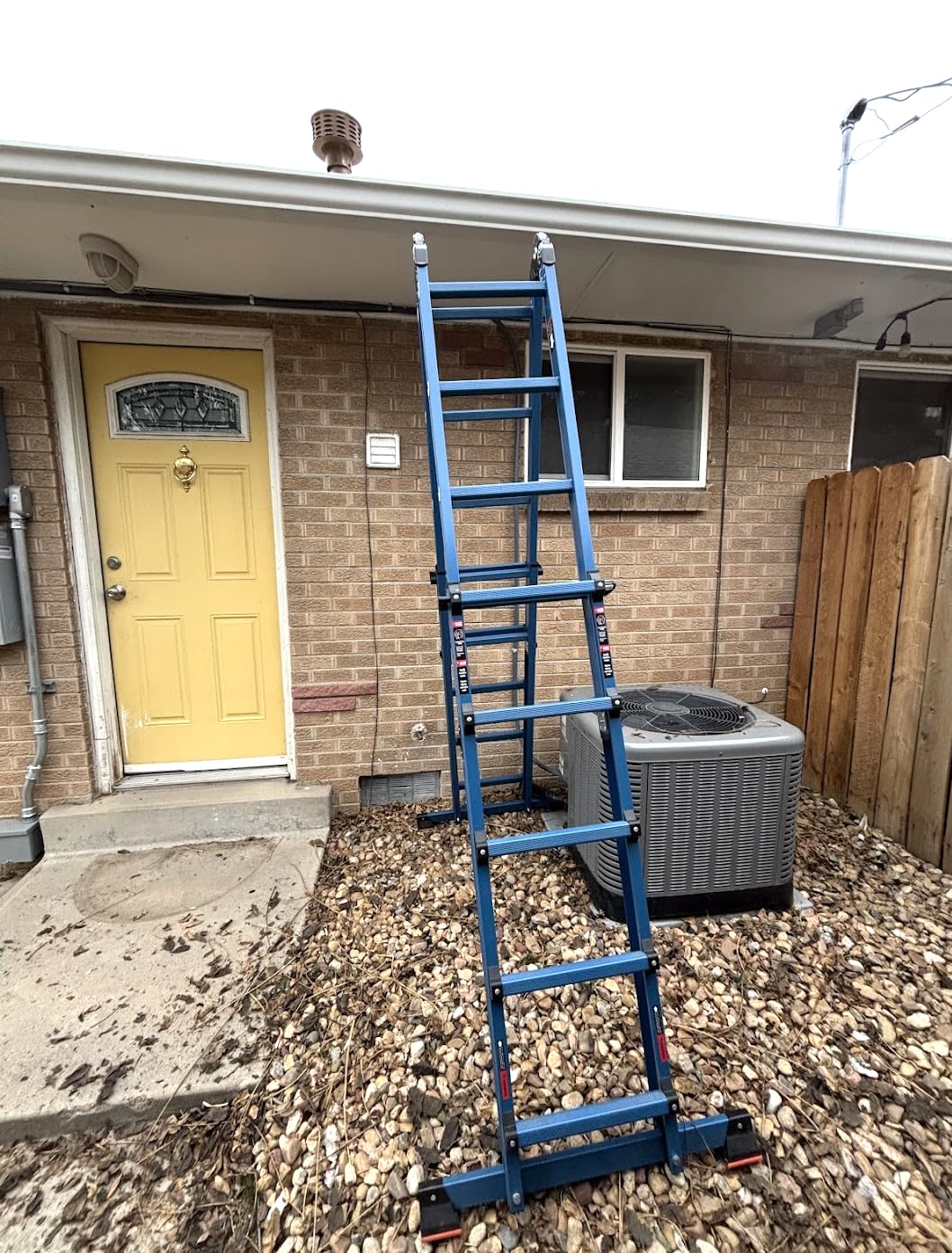 LANBITOU Ladder, A Frame 4 Step Ladder Extension, 14 FT Anti-Slip Multi Position Ladder, Storage Folding Ladder, 300 lbs Security Load Telescoping Aluminum Ladders for Stairs Home Indoor Outdoor Roof customer photo 2