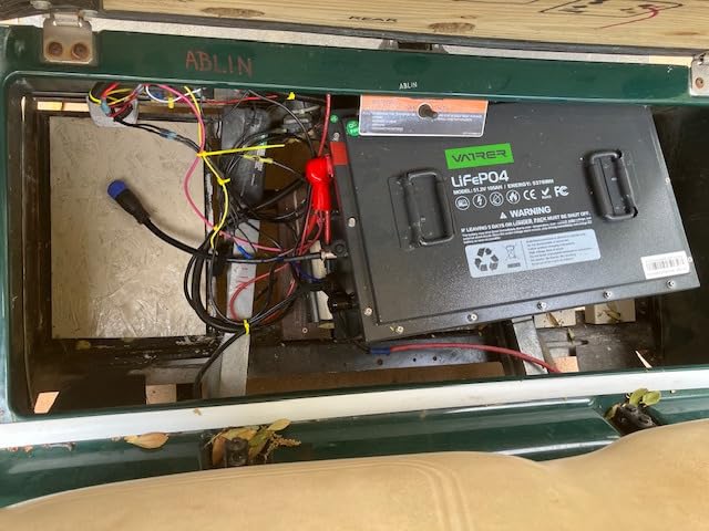 VATRER POWER 48V 105Ah Lithium Golf Cart Battery, Built-in Smart 200A BMS, with Touch Monitor & Mobile APP, 4000+ Cycles Rechargeable LiFePO4 Battery, Max 10.24kW Power Output, Perfect for Golf Carts customer photo 2