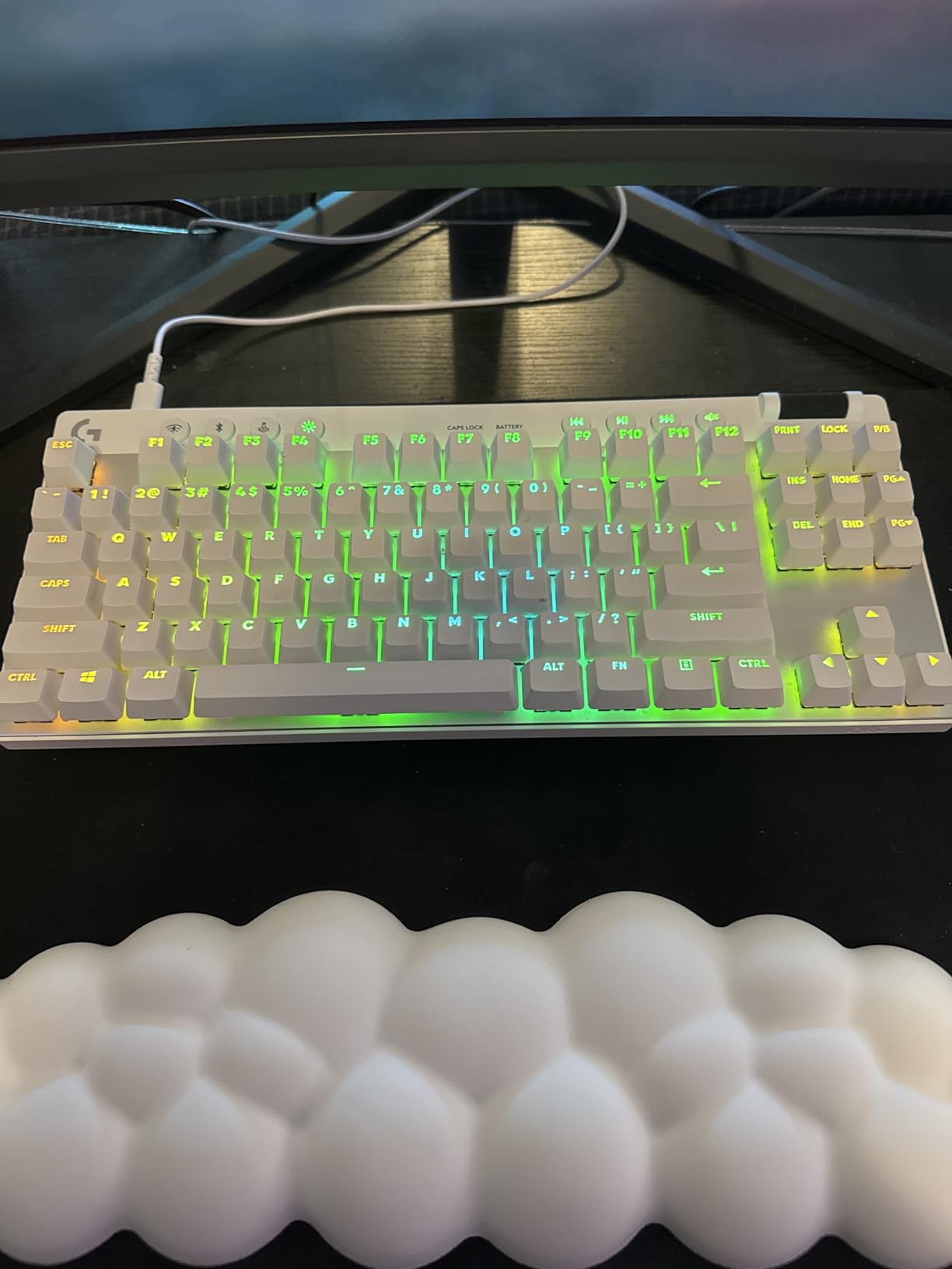 Logitech G PRO X TKL Lightspeed Wireless Gaming Keyboard, Ultra-Portable Tenkeyless Design, LIGHTSYNC RGB, PBT Keycaps, Tactile Switches (GX Brown) - Black customer photo 1