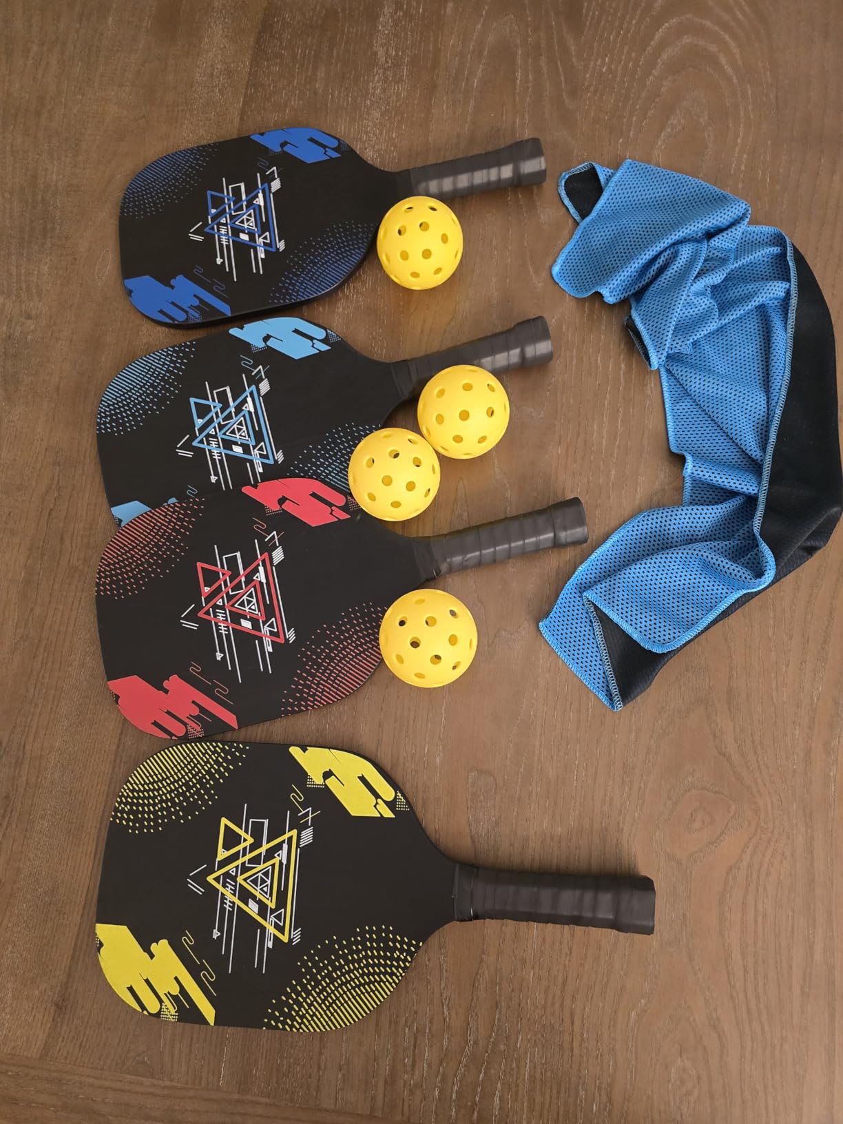 Pickleball Set with 4 Premium Wood Paddles, Cushion Comfort Grip, 4 Pickleball Balls & Carry Bag customer photo 1