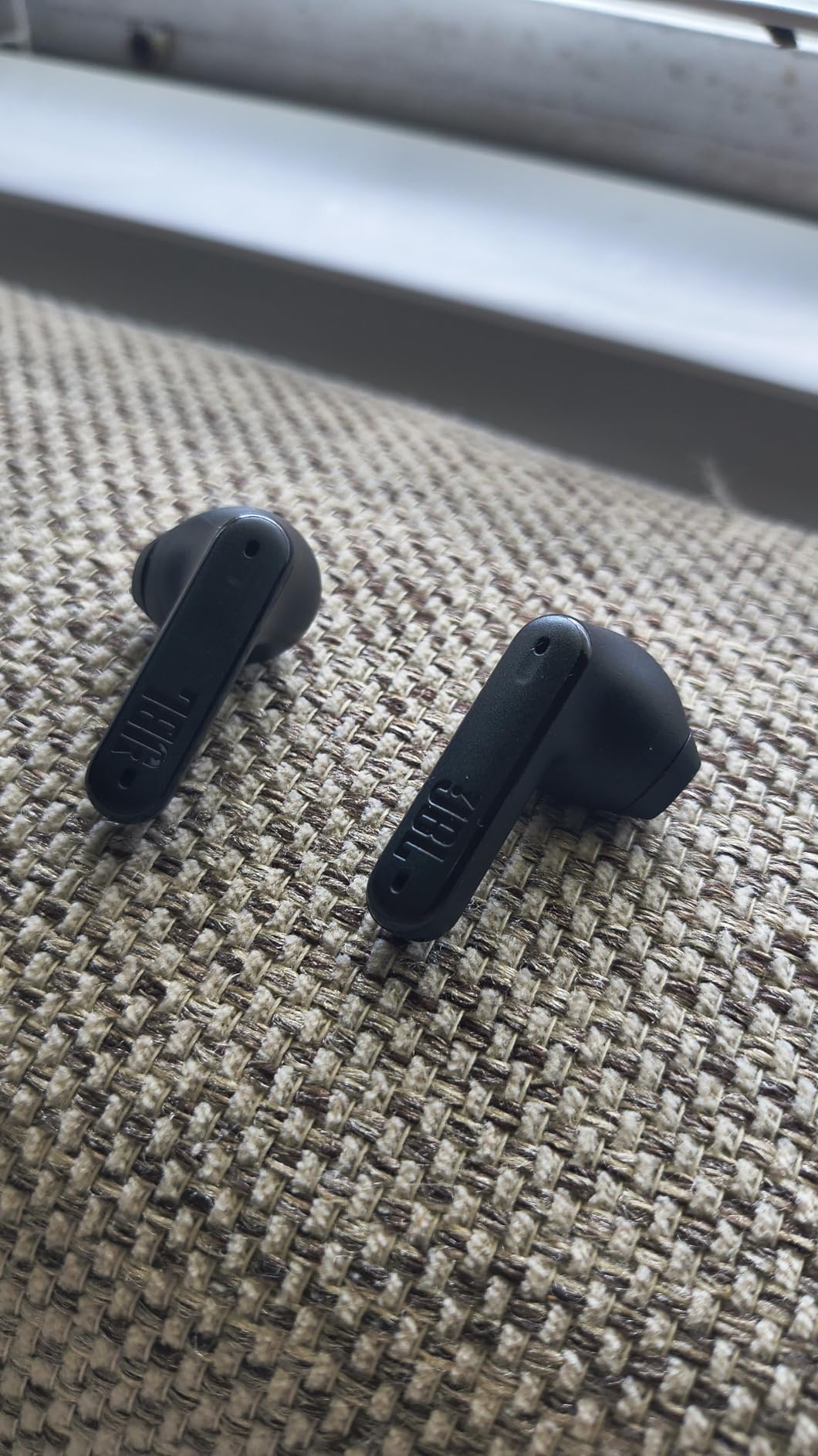 JBL Tune Flex True Wireless Noise Cancelling Earbuds customer photo 1