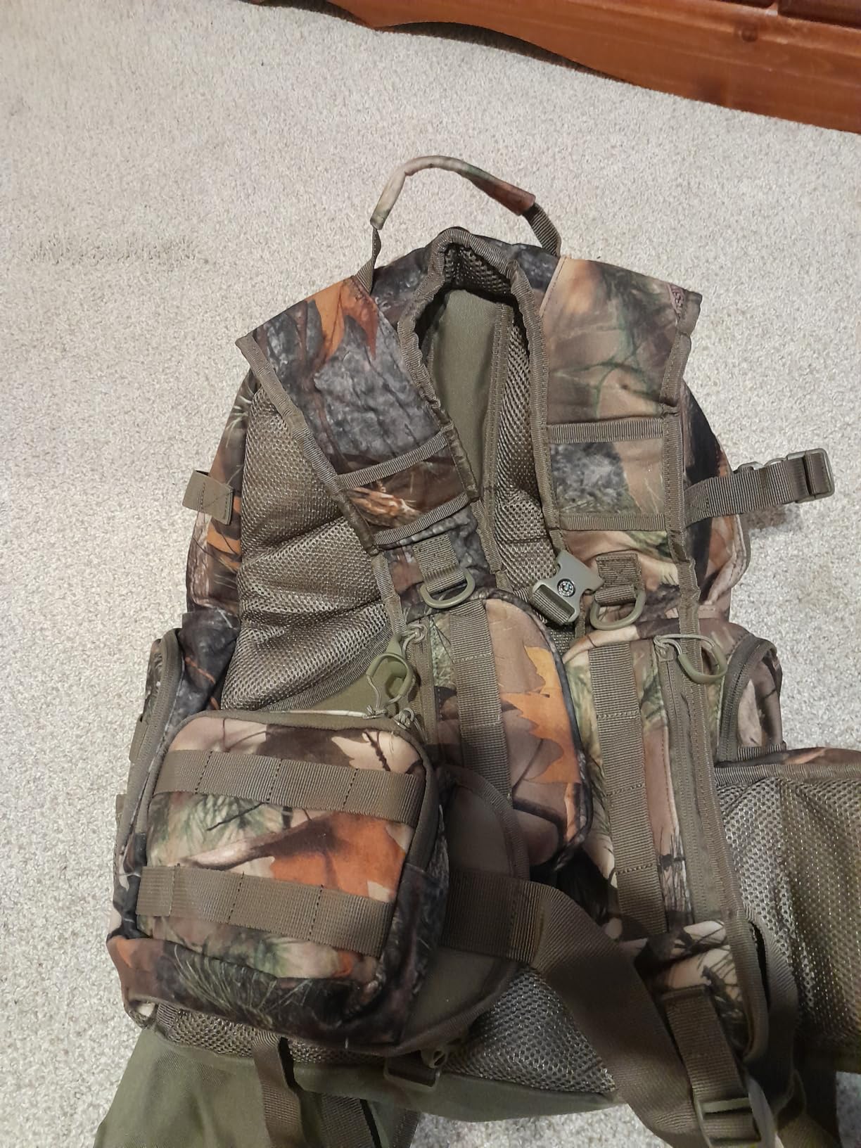 BLISSWILL Large Hunting Backpack with Padded Weapon Compartment for Bow Rifle customer photo 1