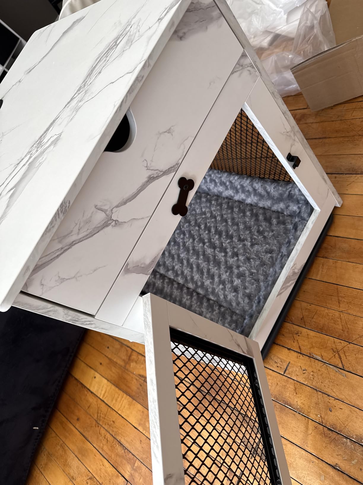 Piskyet Dog Crate Furniture, Wooden Dog Crate End Table with Storage Drawer & Cushion & Tray, QC3.0 Wireless Charging, Dual USB, Small Dogs Rustic Style customer photo 2
