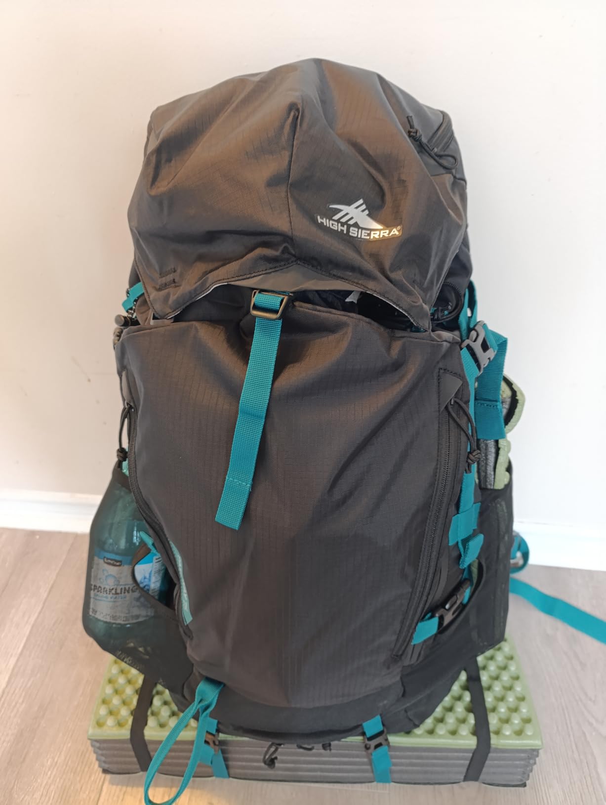 High Sierra Pathway 2.0 Backpack with Hydration Storage Sleeve, for Hiking, Biking, Camping, Traveling, Black, 75L customer photo 2