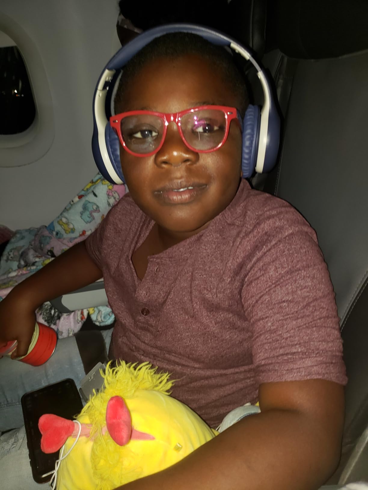 EarFun K2 Kids Bluetooth Headphones, Kids Headphones with Volume Limited, 40H Playtime, Built-in Mic, Stereo Sound, Foldable Over-Ear Headphone for School/Travel/iPad/Tablet (Blue) customer photo 2