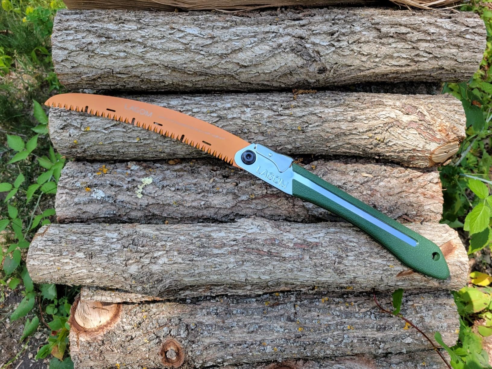 LAGOM Folding Camp Saw for Cutting Branches, 11.4