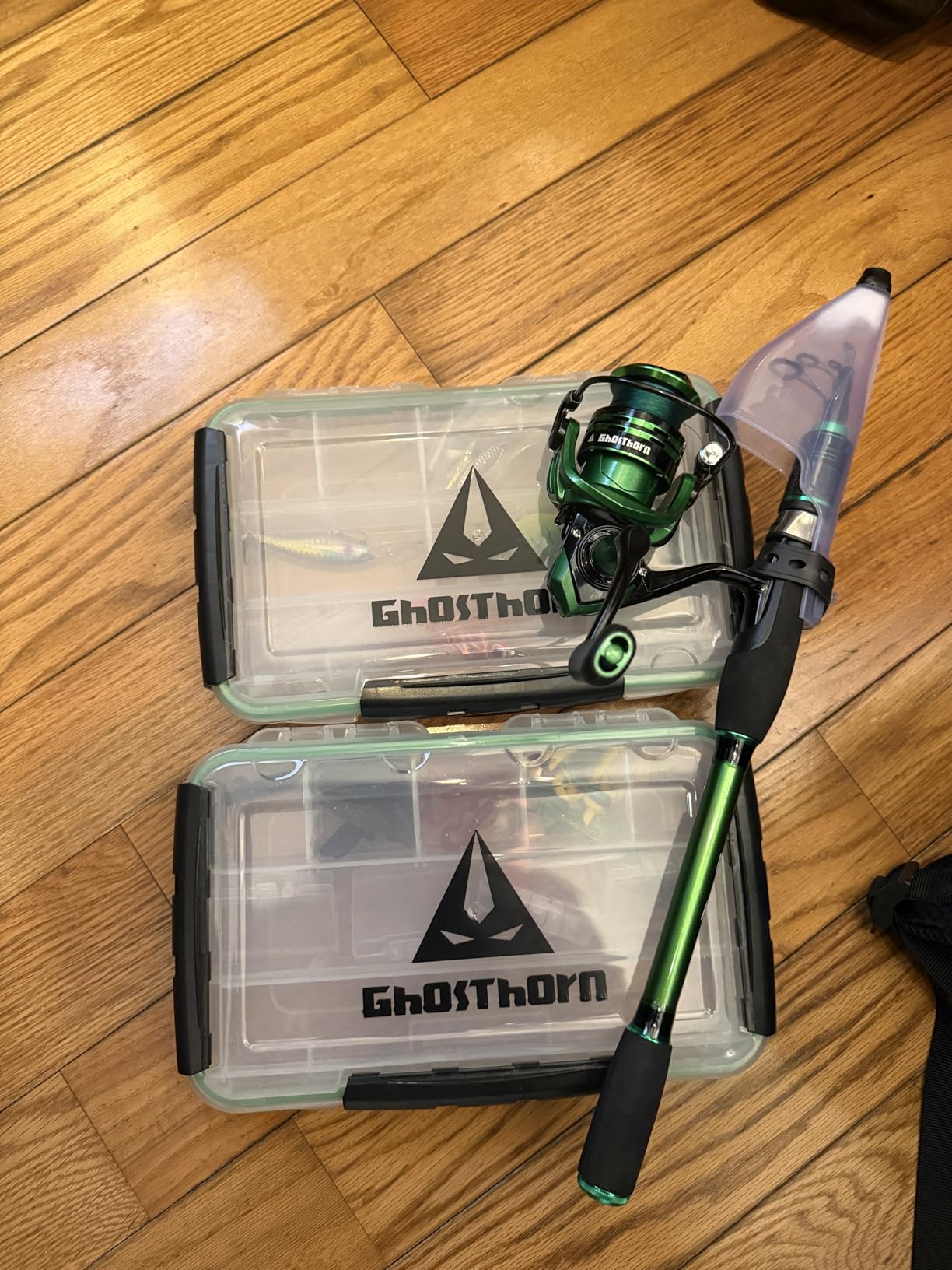 Ghosthorn Fishing Rod and Reel Combo Graphite Telescoping Fishing Pole Portable Travel Kit with Carrier Bag for Freshwater Saltwater customer photo 1