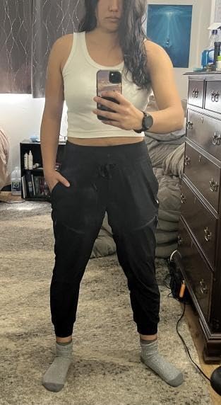 baleaf Womens Hiking Pants Lightweight Quick Dry Joggers High Waist 5 Zipper Pockets Travel Athletic UPF50+ customer photo 2