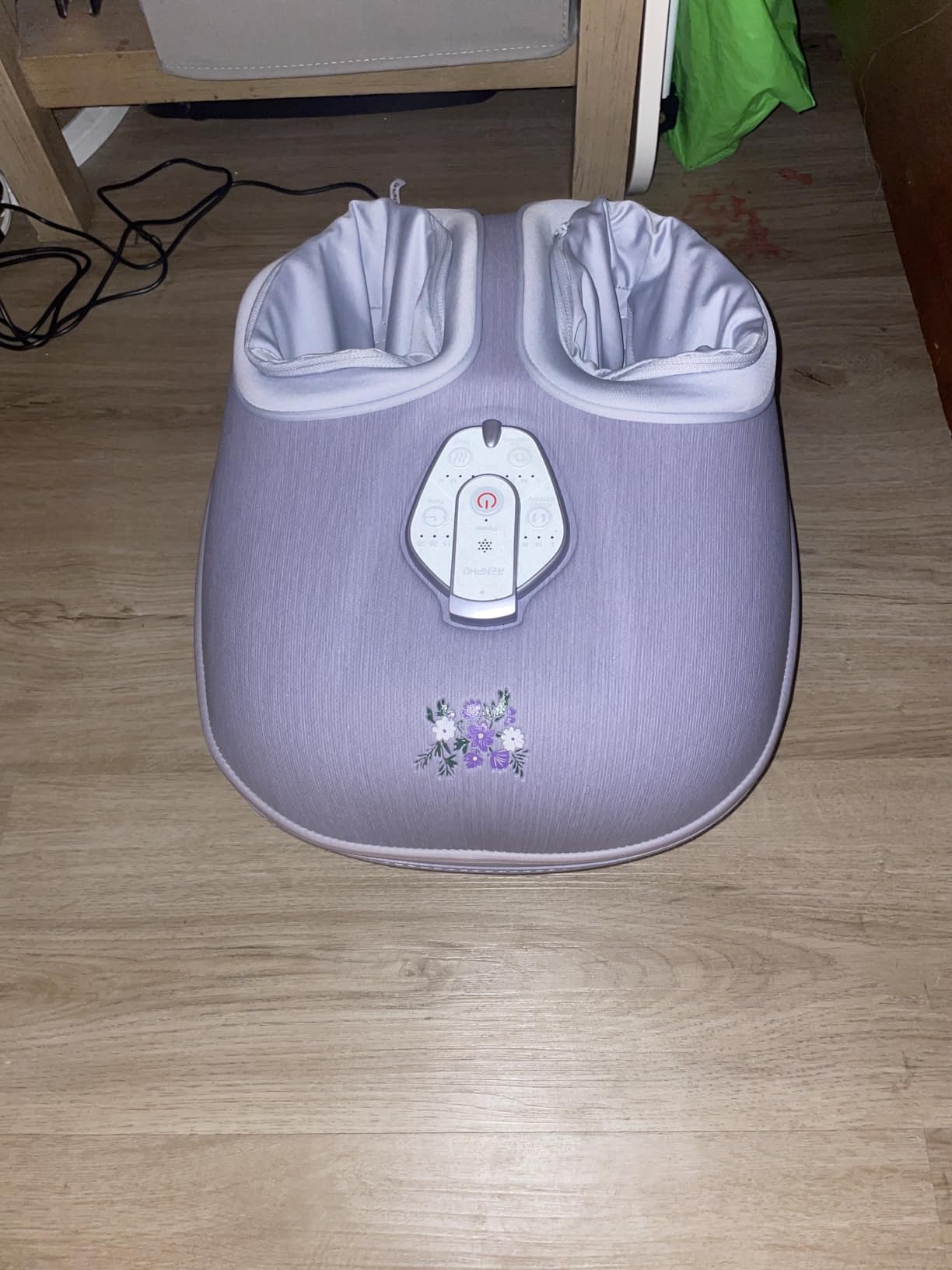 RENPHO Foot Massager Machine with Heat [2026 Upgraded], Fathers Day Dad Gifts for Men, FSA Eligible HSA Shiatsu Foot Massager for Plantar Fasciitis, Cordless Control, Gifts for Women, Black customer photo 2