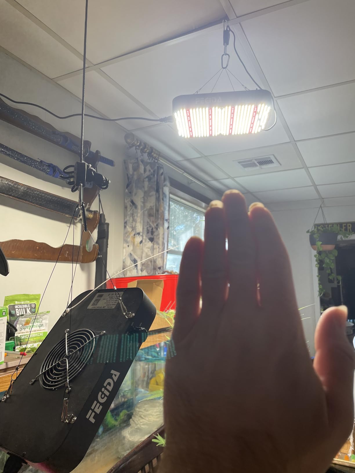FECiDA 2026 Upgrade Professional LED Grow Light 200 Watts Actual Power, 2x2 ft Grow Gent Light for All Growth Stages, Higher Output, Dimming Function Makes Greater Harvest and Saving Money customer photo 1