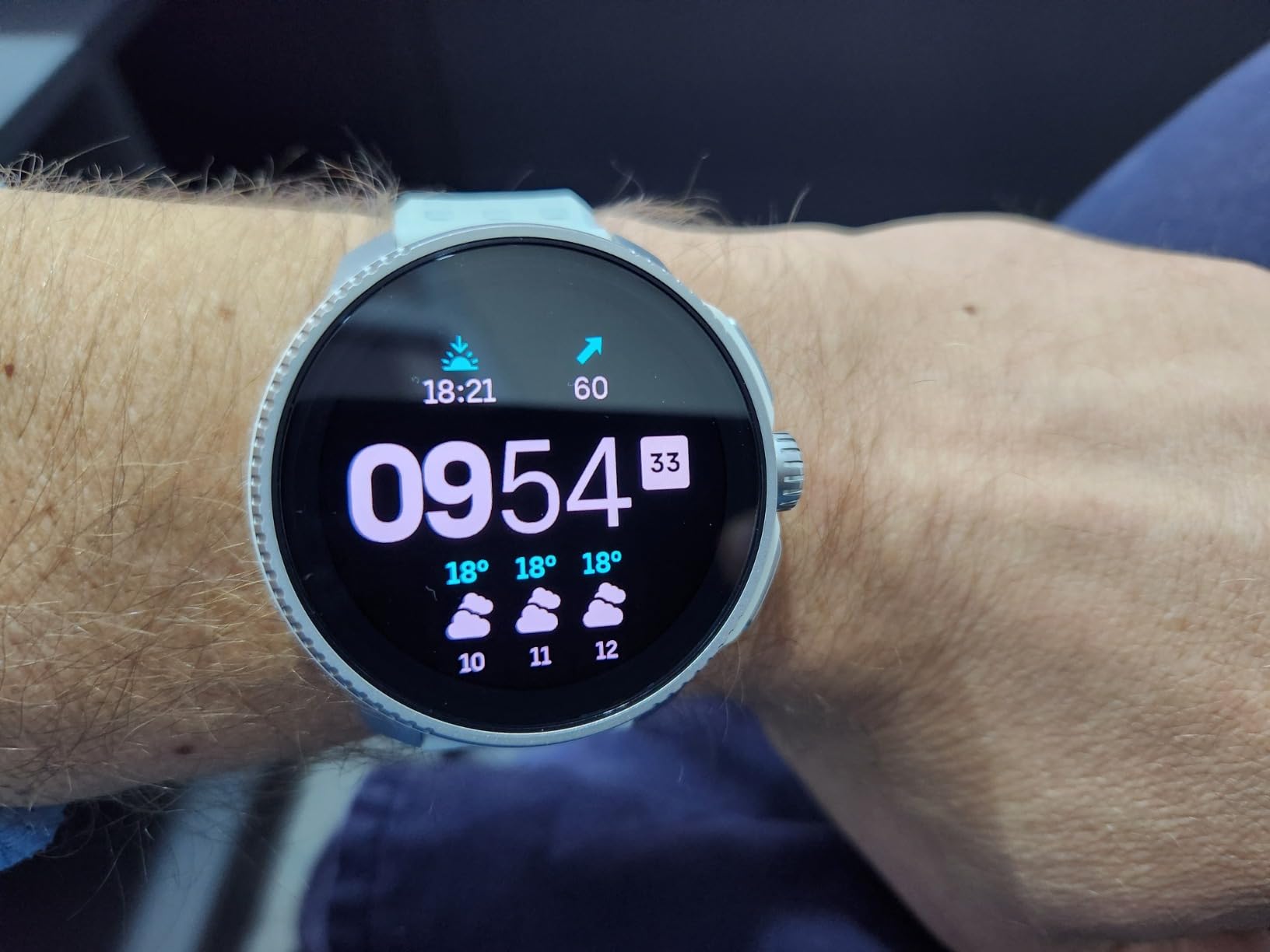 Race: GPS Sports Watch, Large & Bright AMOLED Color Screen, Long Battery Life customer photo 1