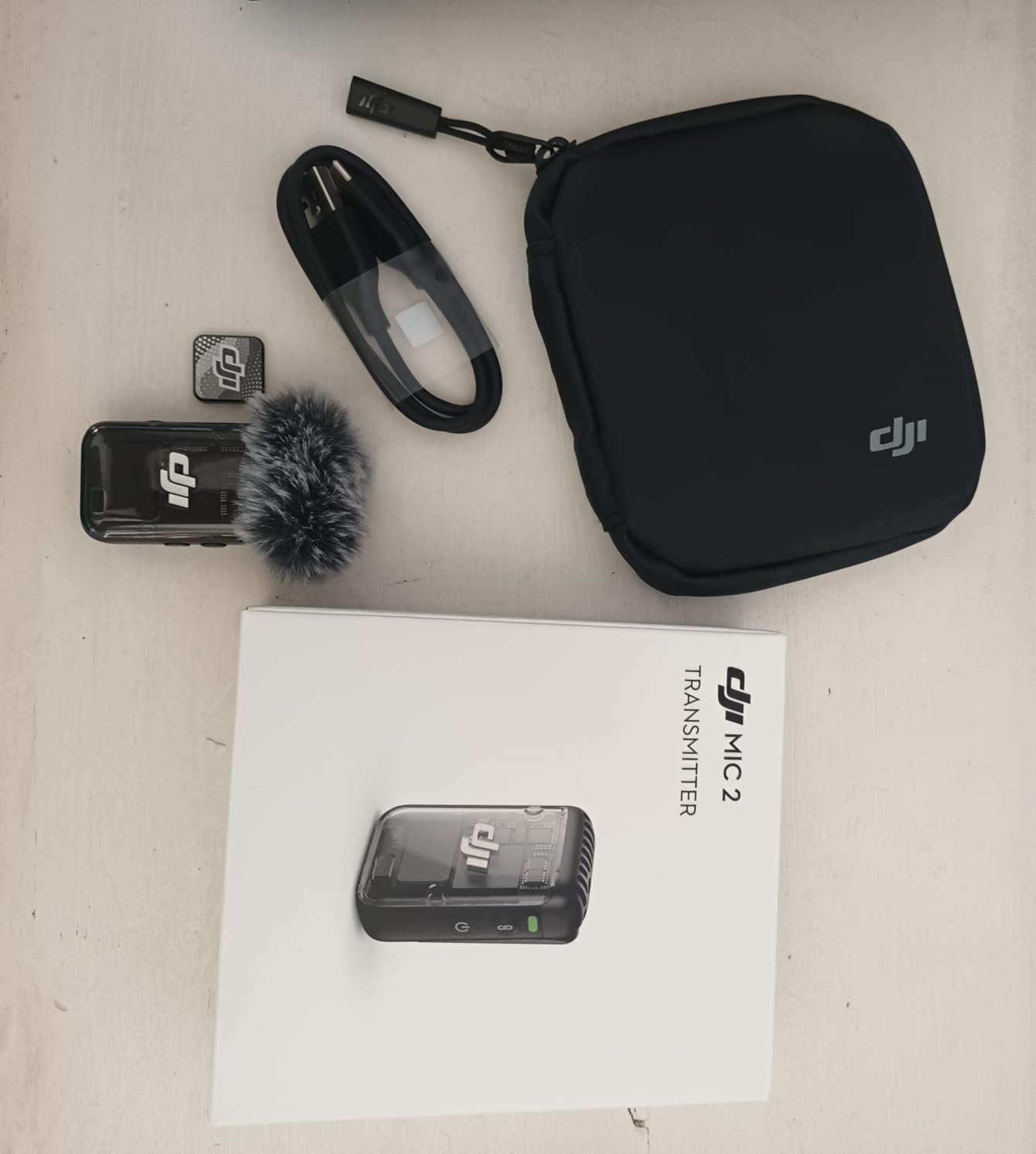 DJI Mic 2 (2 TX + 1 RX + Charging Case), All-in-one Wireless Microphone, Intelligent Noise Cancelling, 32-bit Float Internal Recording, 250m (820 ft.) Range, Microphone for iPhone, Android, Camera customer photo 1