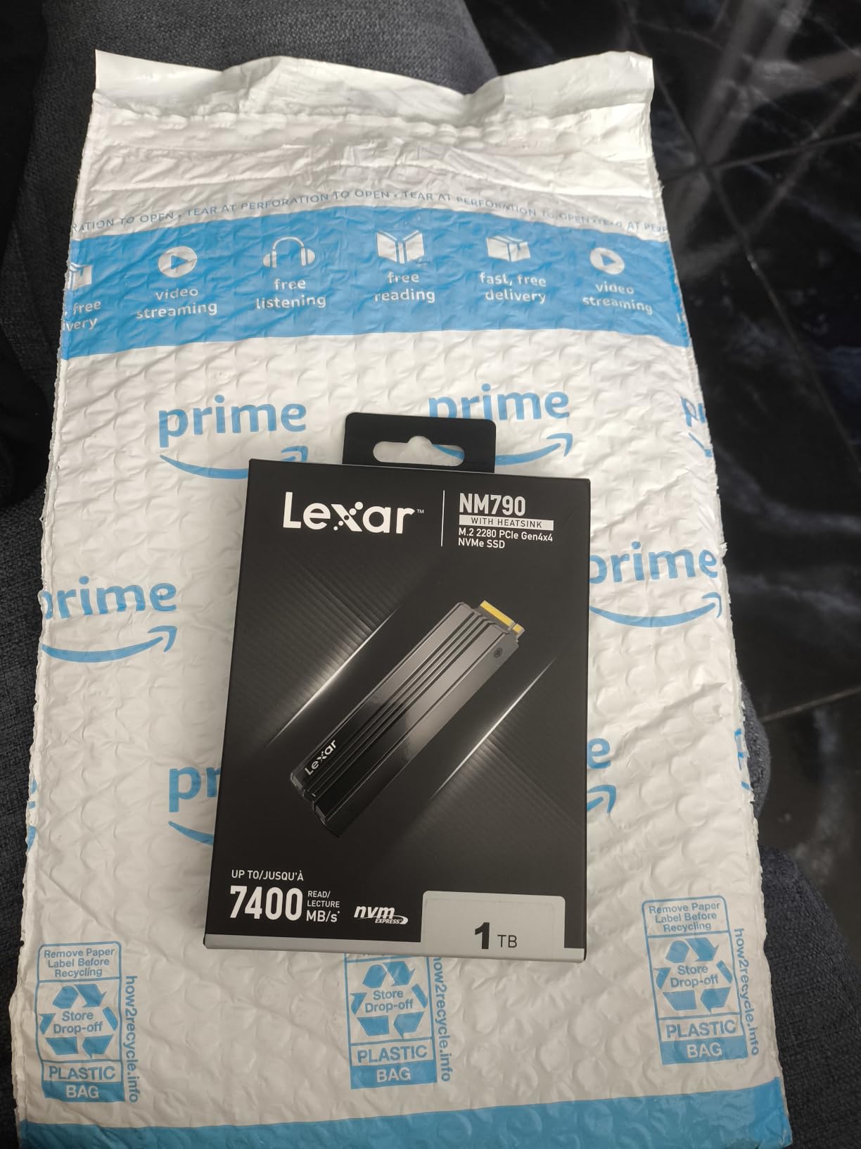 Lexar 1TB NM790 SSD with Heatsink PCIe Gen4 NVMe M.2 2280 Internal Solid State Drive, Up to 7400/6500 MB/s, Compatible with PS5 (LNM790X001T-RN9NU) customer photo 1
