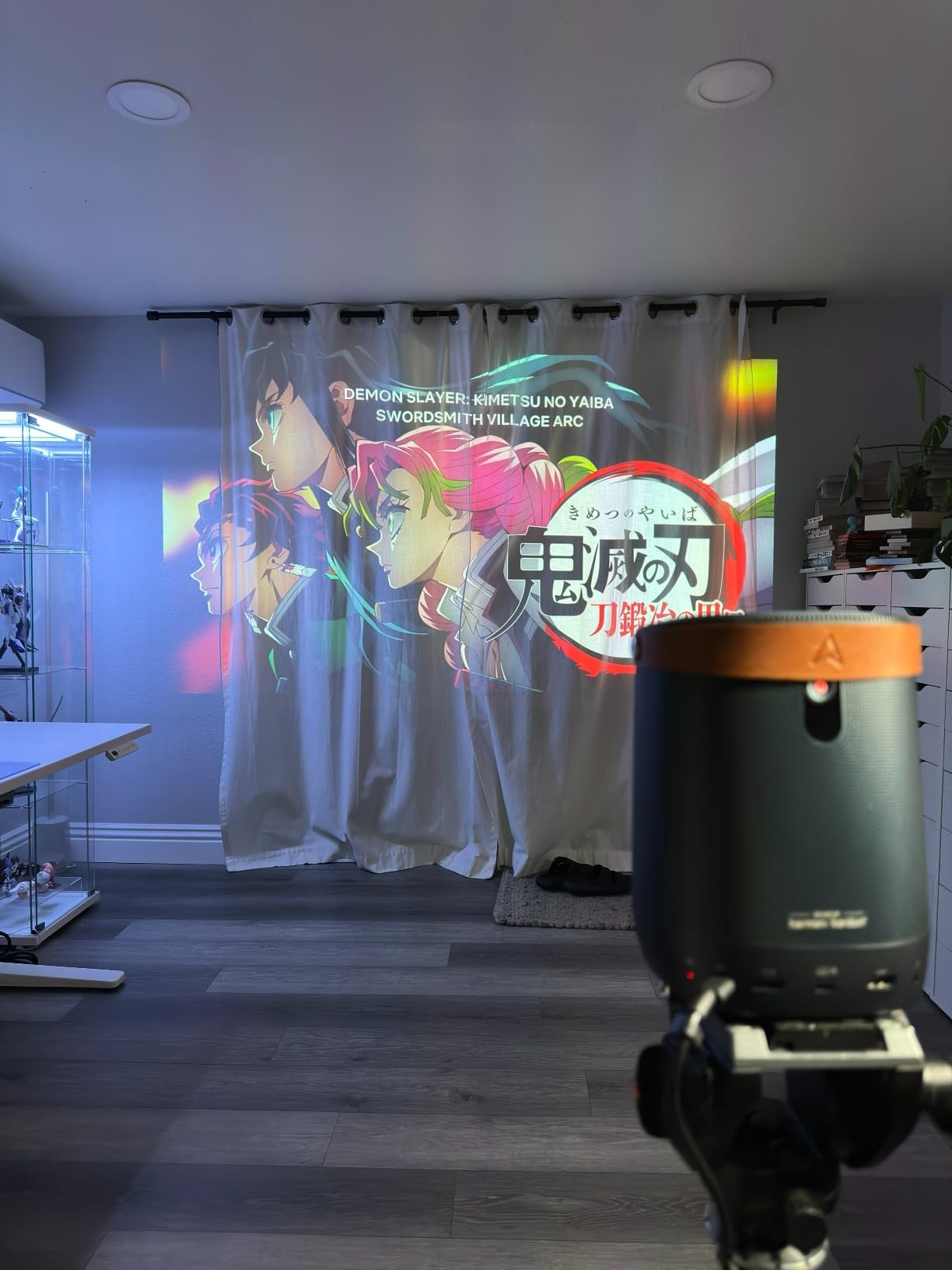 ASUS ZenBeam L2 Portable Projector 1080P Full HD, Smart Projector 960 LED Lumens, Small Outdoor Projector with Wifi, 10W Bluetooth Speaker and Android TV Box, Wireless Projector 3.5H Built-In Battery customer photo 2