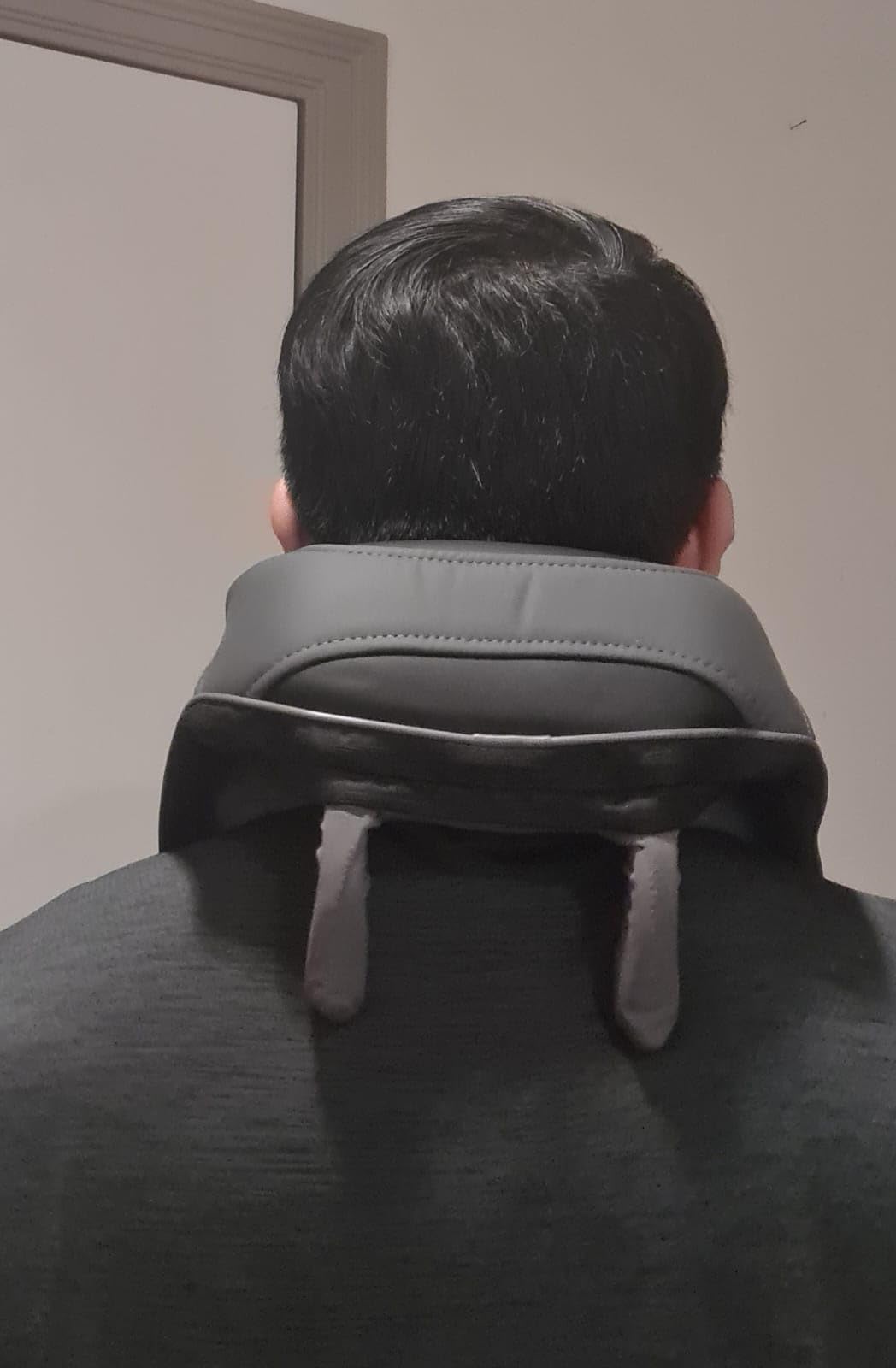 Snailax Cordless Neck Massager with Heat for Pain Relief Deep Tissue, 4D Kneading, Rechargeable Shiatsu Back Neck Massager for Neck, Shoulders Back, Gift for Father customer photo 1
