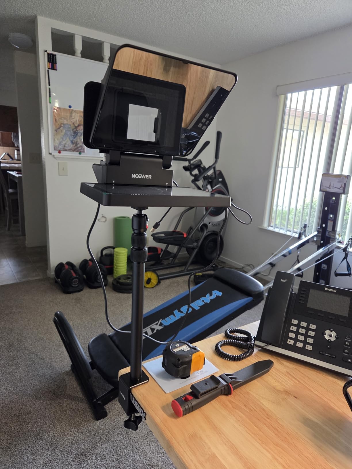 NEEWER Teleprompter X17 II with RT113 Remote/APP Control, 17