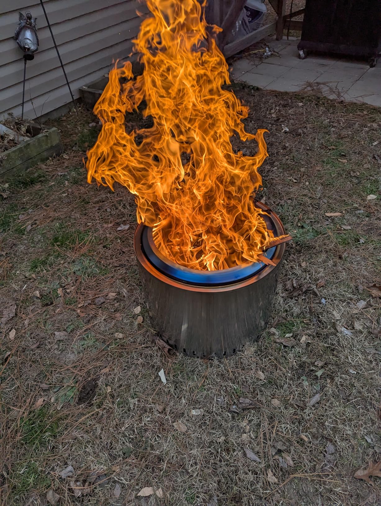 OutVue 19.5 inch Stainless Steel Smokeless Fire Pit, Outdoor Smokeless Firepit, Wood Burning Fire Pits for Camping, Bonfire, Low Smoke Firepit for Outside (Vertical Hole) customer photo 2