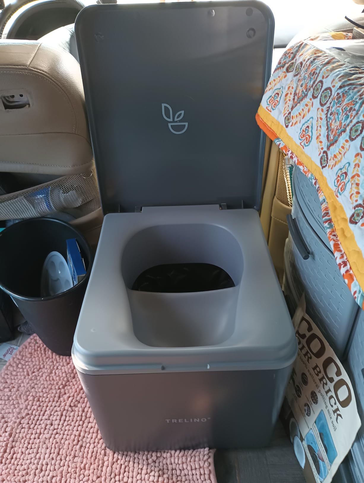 TRELINO Composting Toilet Evo S White, Portable Toilet for Camping & Outdoor, Odorless, 1.2 gal & 1.6 gal Capacity, 13 x 15.4 x 11.7 inches customer photo 1