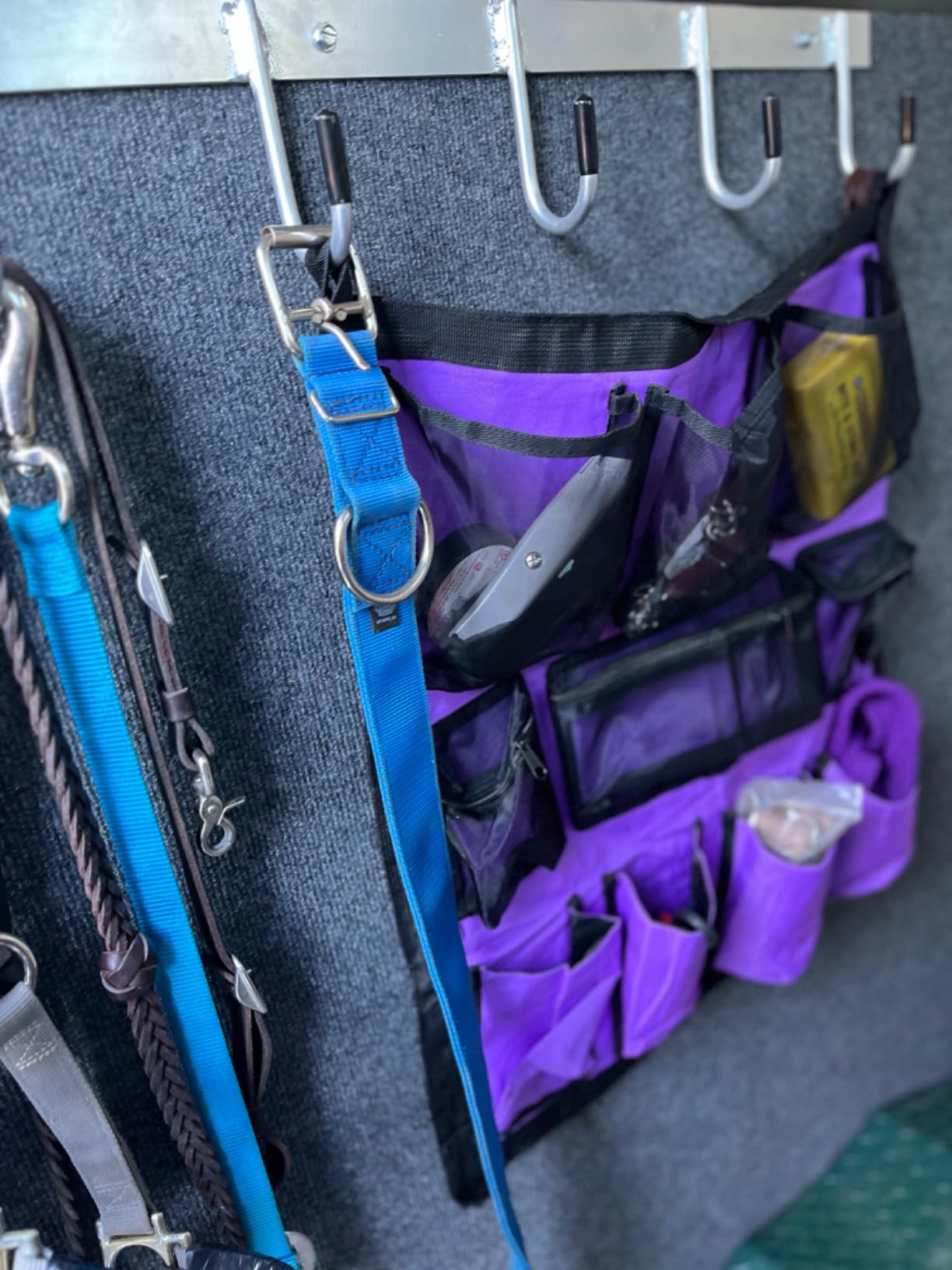 Riakrum 2 Pcs Horse Trailer Grooming Bag Hanging Horse Door Caddy Trailer Organizer Storage(Fresh,39 x 23 Inch) customer photo 2