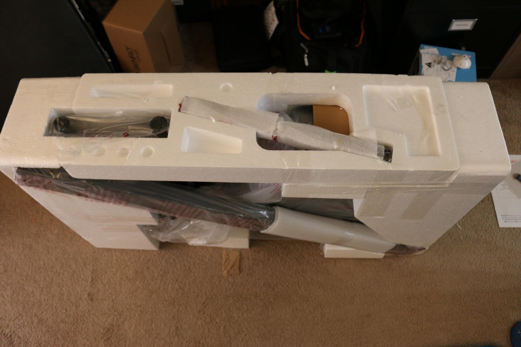 Magnetic Rowing Machine for Home Exercise, Quiet & Smooth Rower with Compact Storage and Optional Free SunnyFit App Connectivity customer photo 1