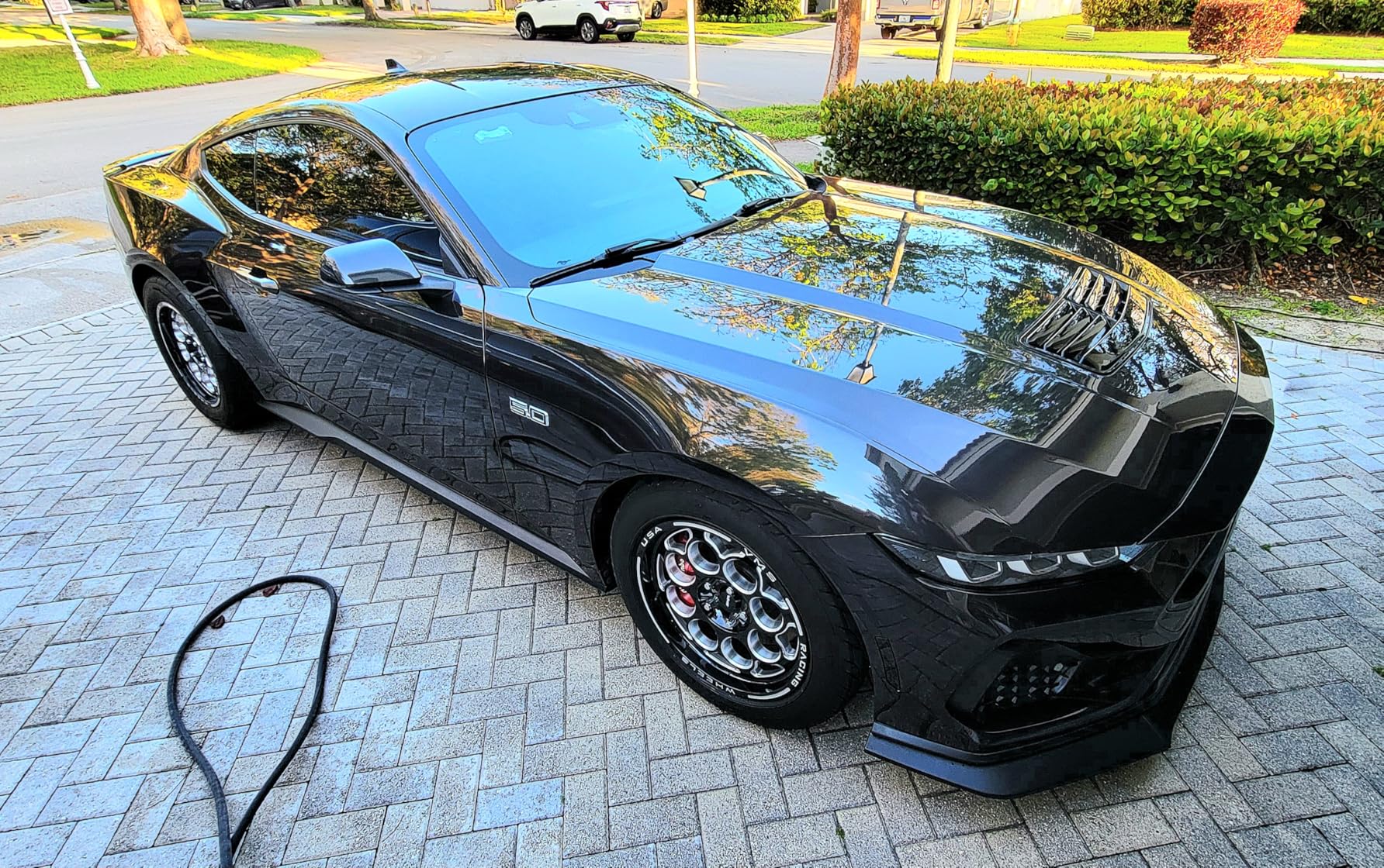 Cerakote Professional Ceramic Coating for Cars - High Gloss Professional Grade Paint Protection Kit, Ultra Hydrophobic, UV & Chemical Resistant, Easy Application, 500 Wash Longevity, (2) 30ml Bottles customer photo 1