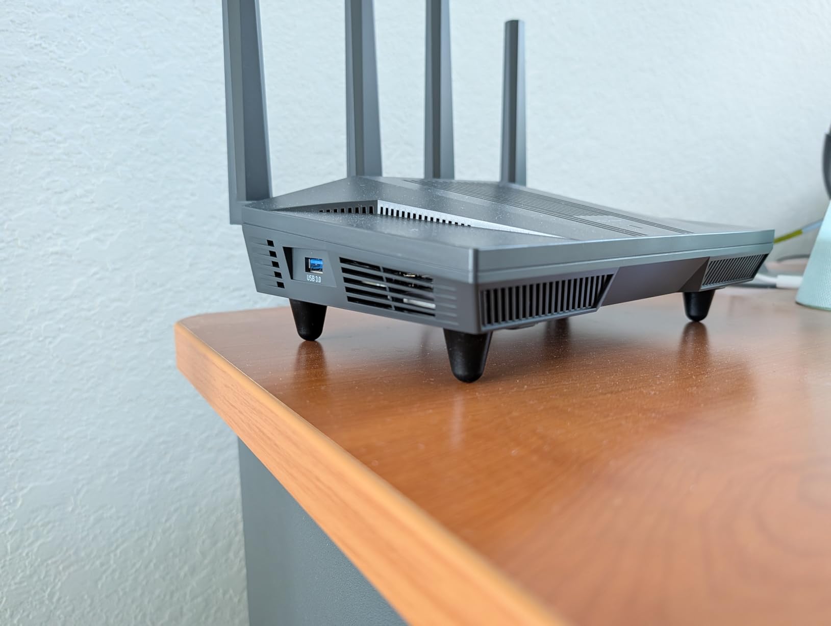 GL.iNet GL-MT6000 (Flint 2) WiFi 6 High Speed Gaming Router, 2 x 2.5G Ethernet Ports for Fiber Optic Modem, Long Range Computer VPN WiFi Router, Home & Business customer photo 1