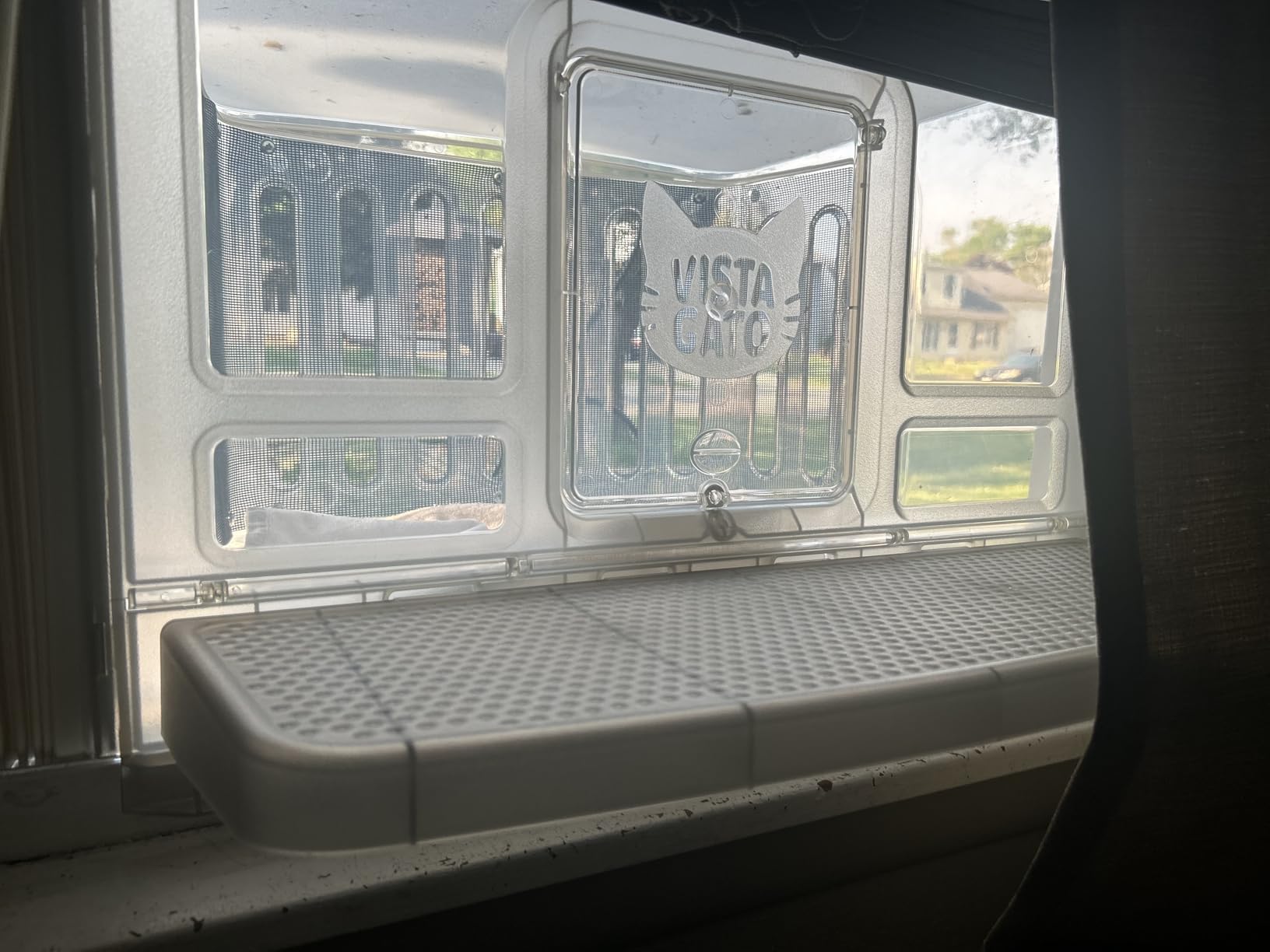 VistaGato Window Catio & Perch - Fits 26-32