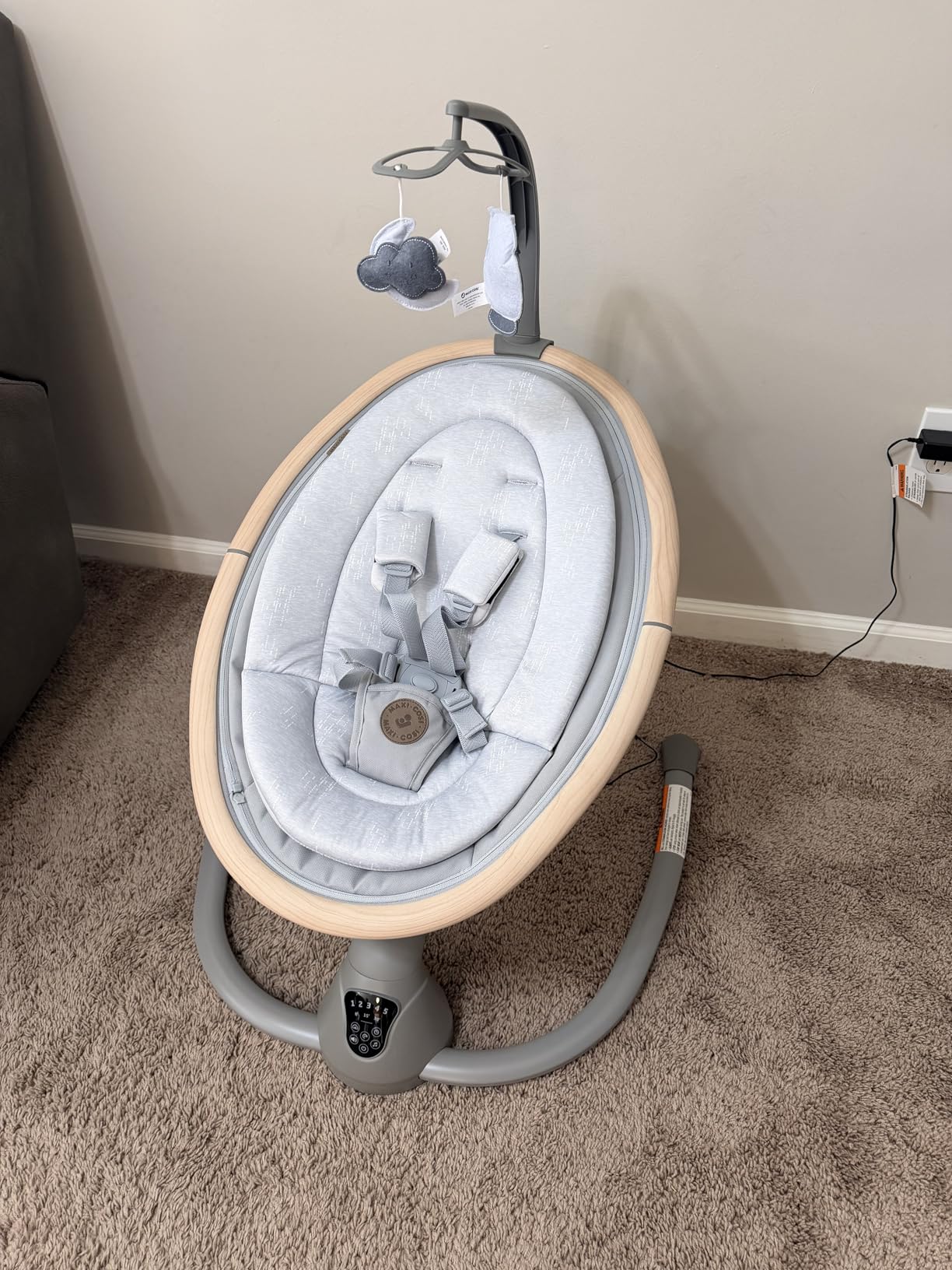 Maxi-Cosi Cassia Baby Swings for Infants: Smart Portable Baby Swing with Music, Lightweight & Foldable Baby Swing, 360 Rotation Infant Swing, Classic Oat customer photo 2