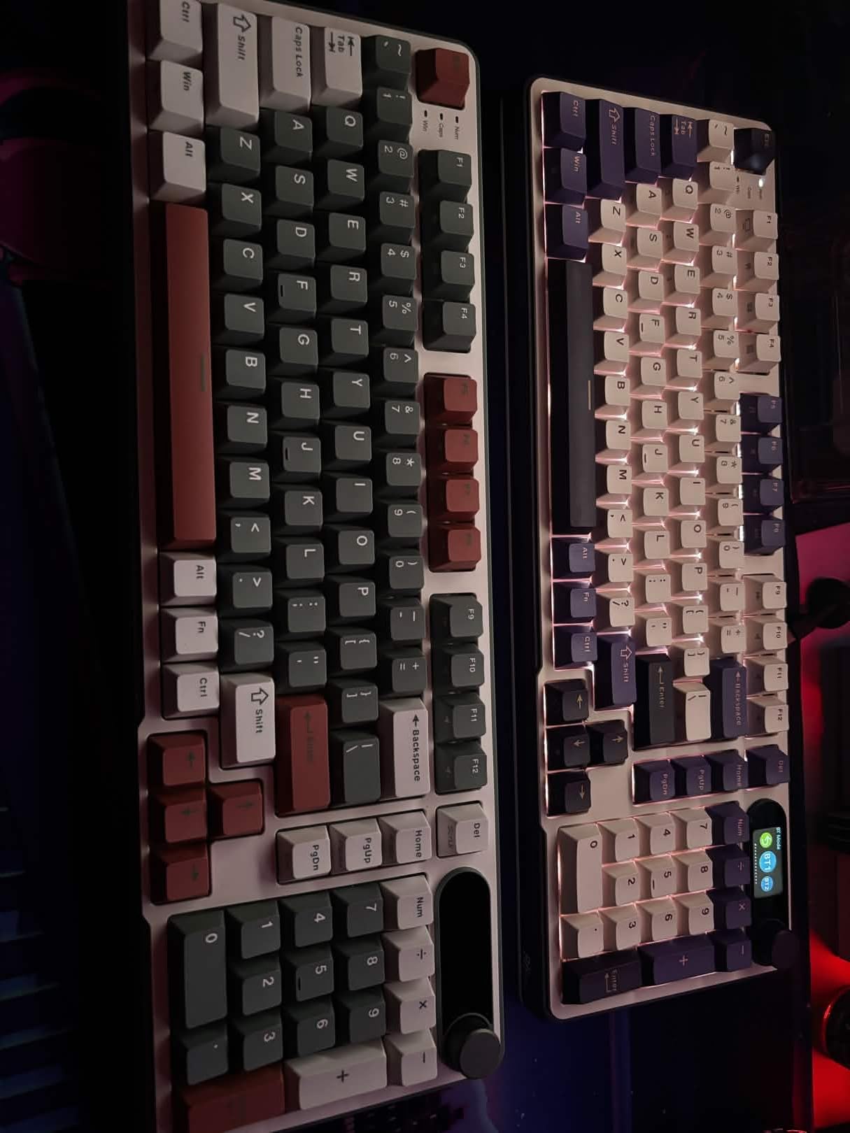 RK ROYAL KLUDGE S98 Wireless Mechanical Keyboard w/Smart Display & Knob | 96% Top Mount RGB Gaming Keyboard BT/2.4G/USB-C, 5-Layer Noise Dampening, Creamy Sound Pre-lubed Switch,Hot Swap, 98 Keys customer photo 2